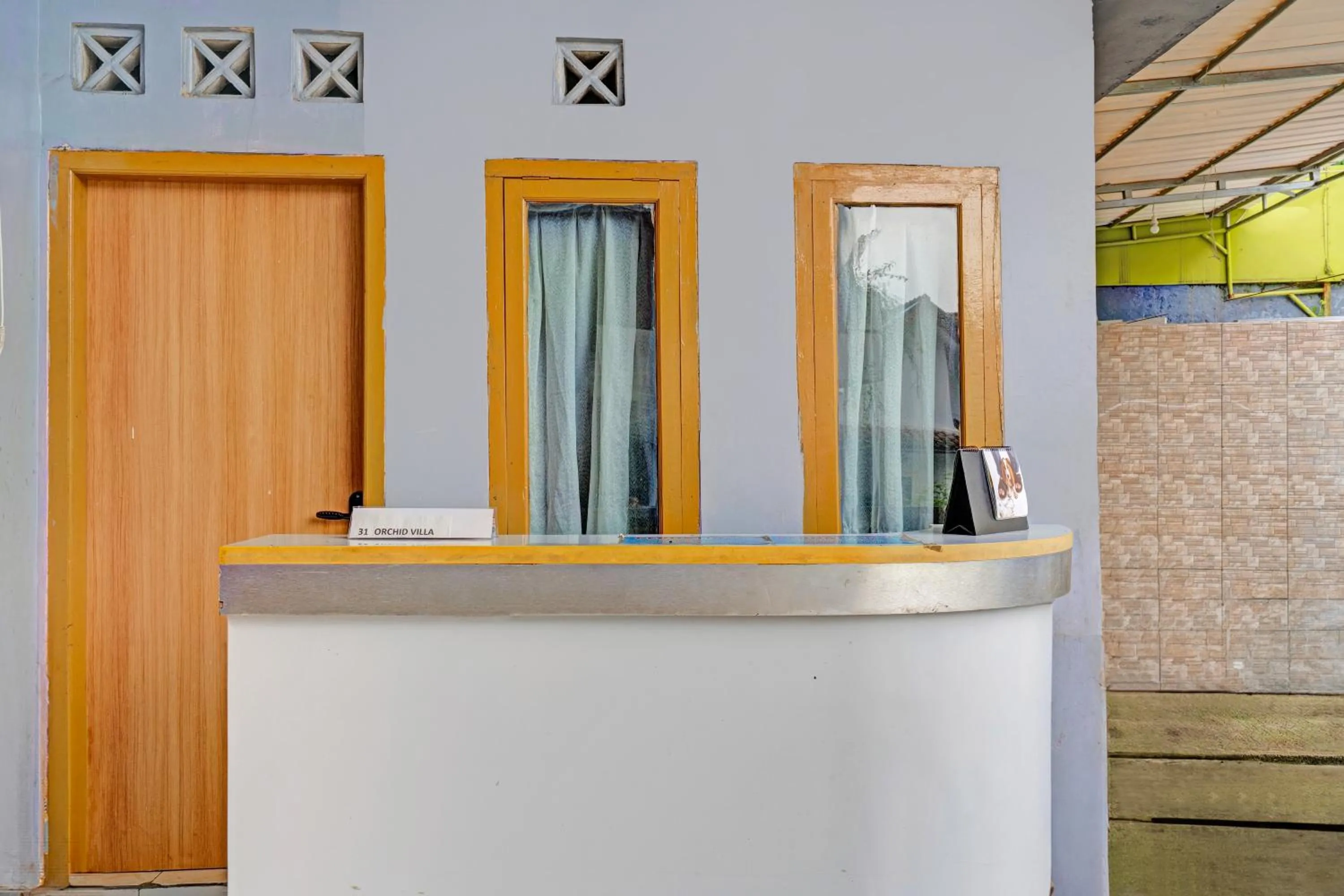 Lobby or reception in Collection O Subang near Ciater Subang formerly Orchid Villa Ciater