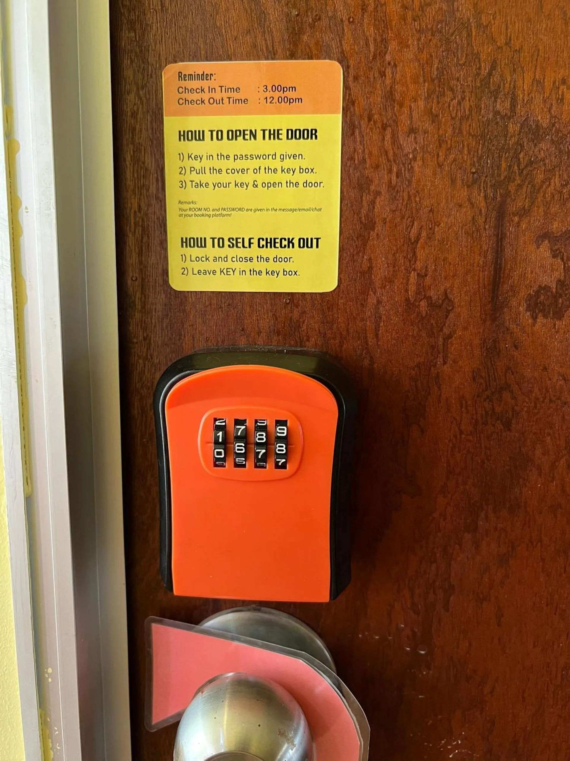 room service in Afie Roomstay KLIA Airport Transit