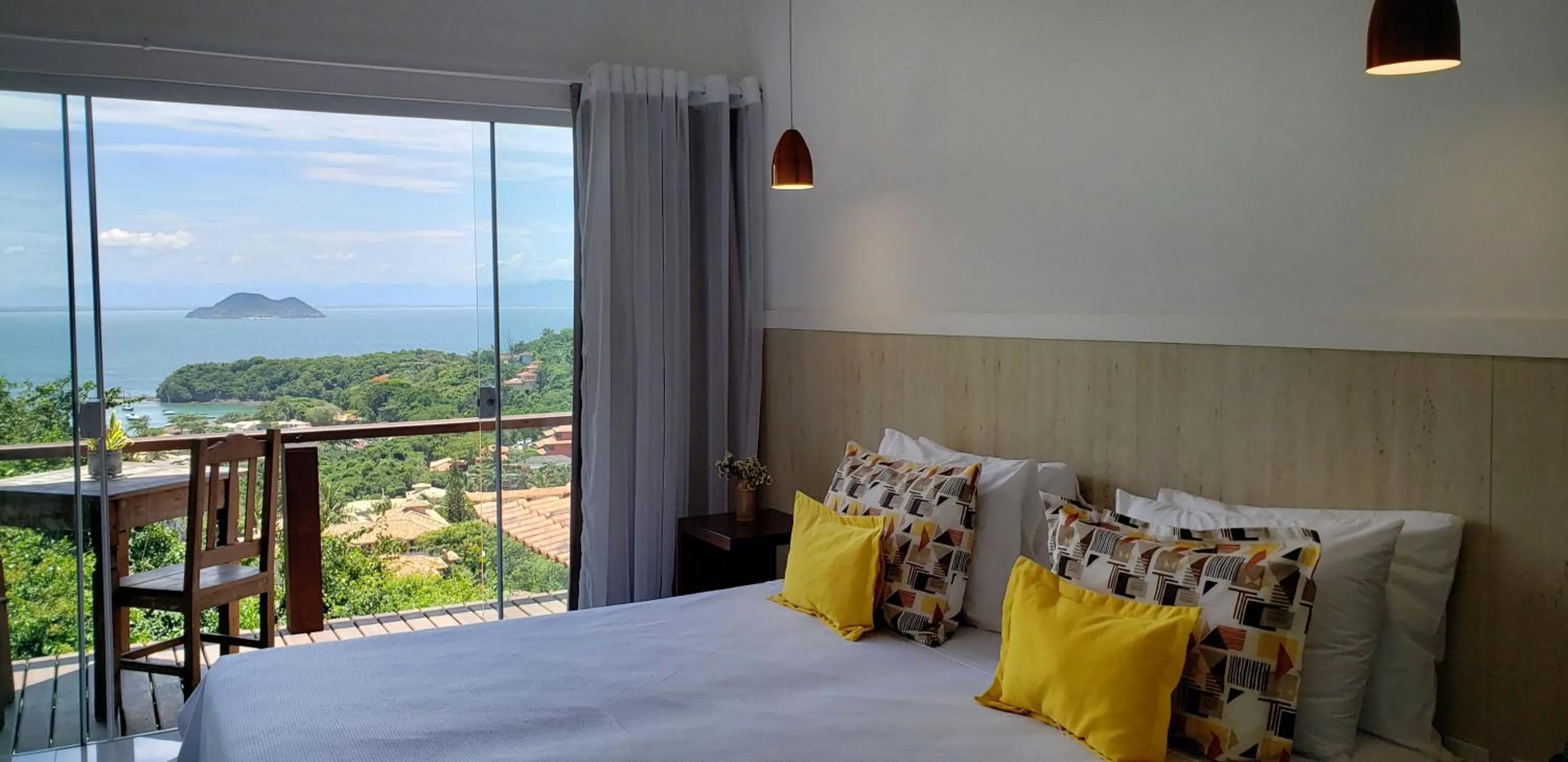 Photo of the whole room, Bed in Ilha Branca Exclusive Hotel