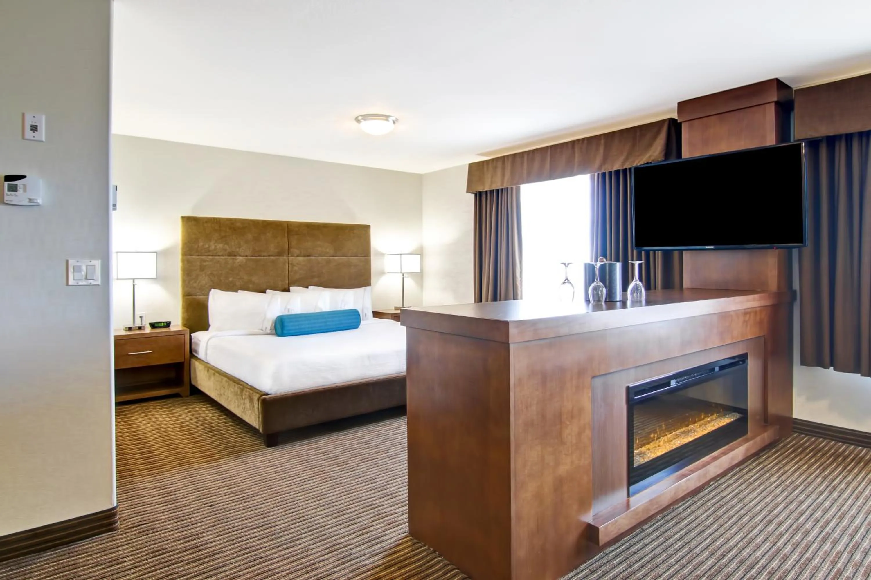 Bed in Canalta Martensville