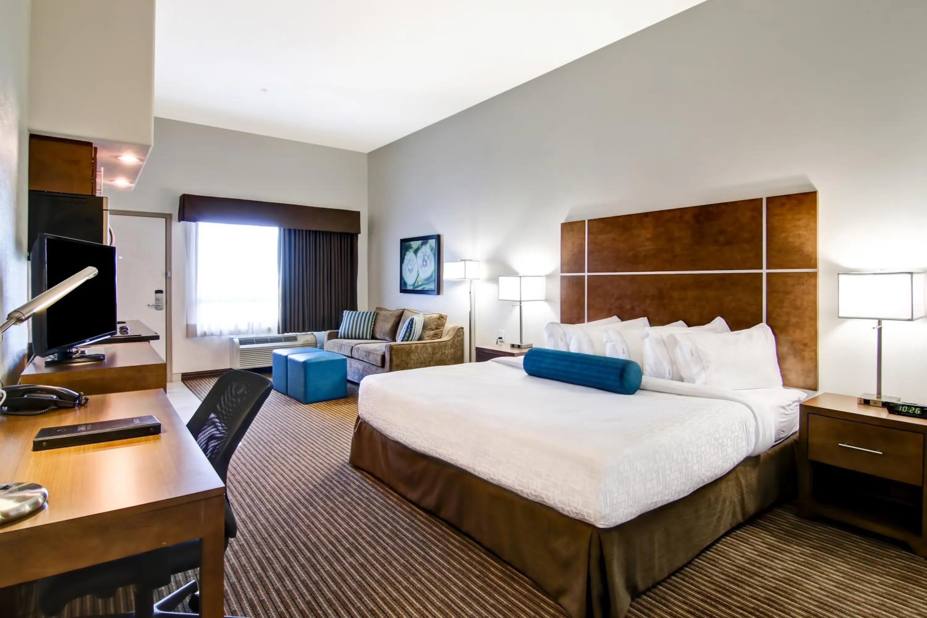 Bed in Canalta Martensville