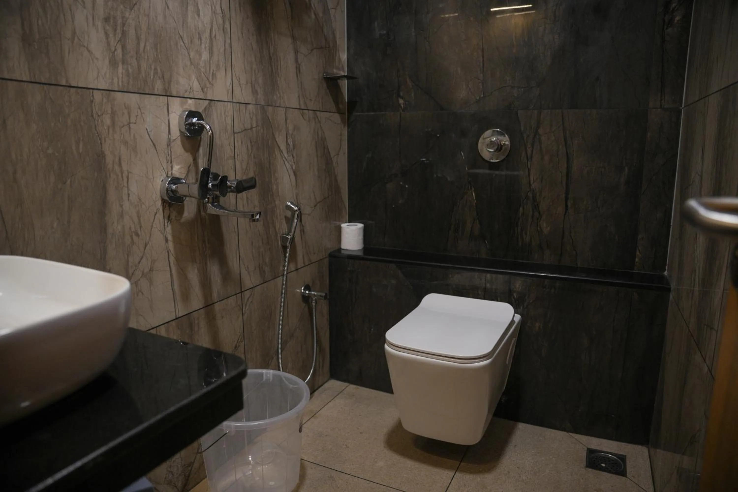 Shower in The Ontime Hotel, Bangalore