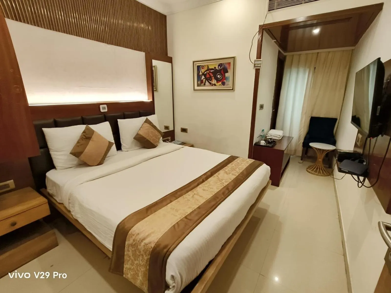 Bedroom, Bed in The Ontime Hotel, Bangalore