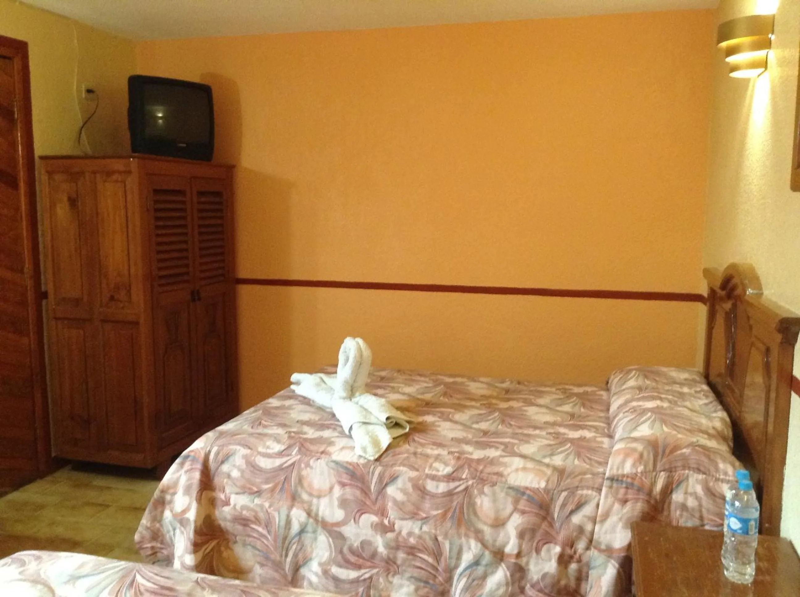 Bed in Hotel Real del Valle