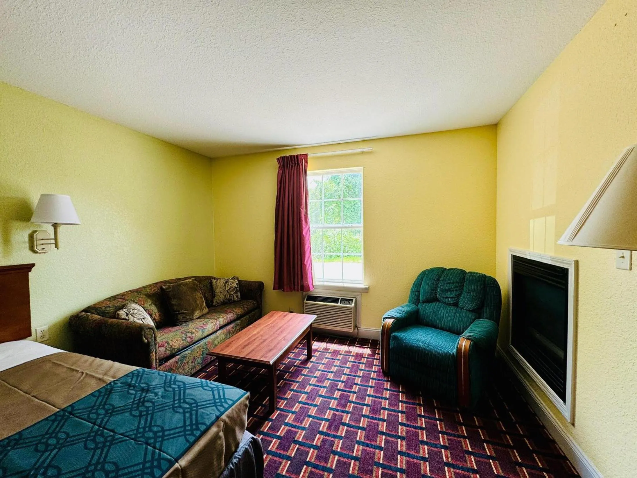 Ozark Inn and Suites