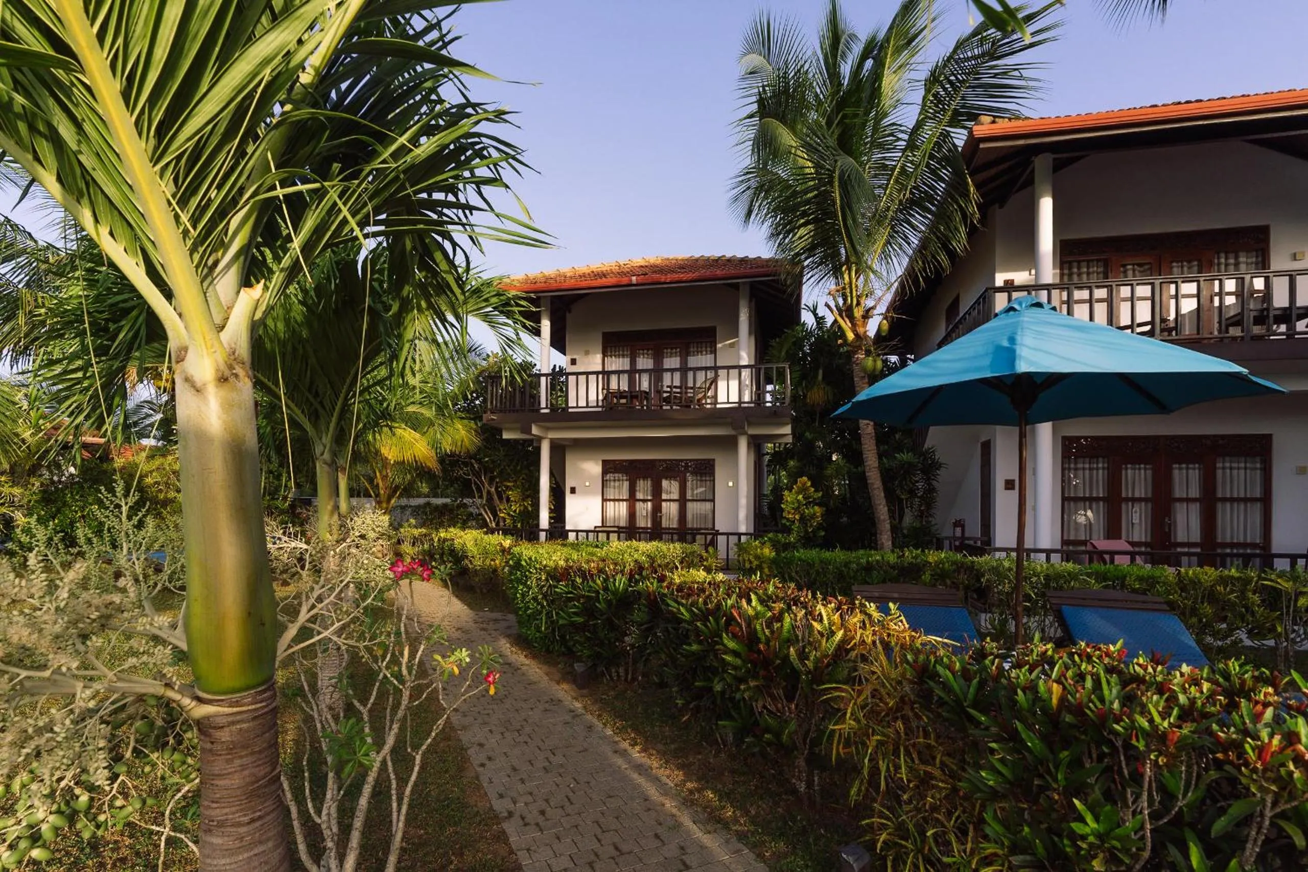 Property building in Ananthaya Beach