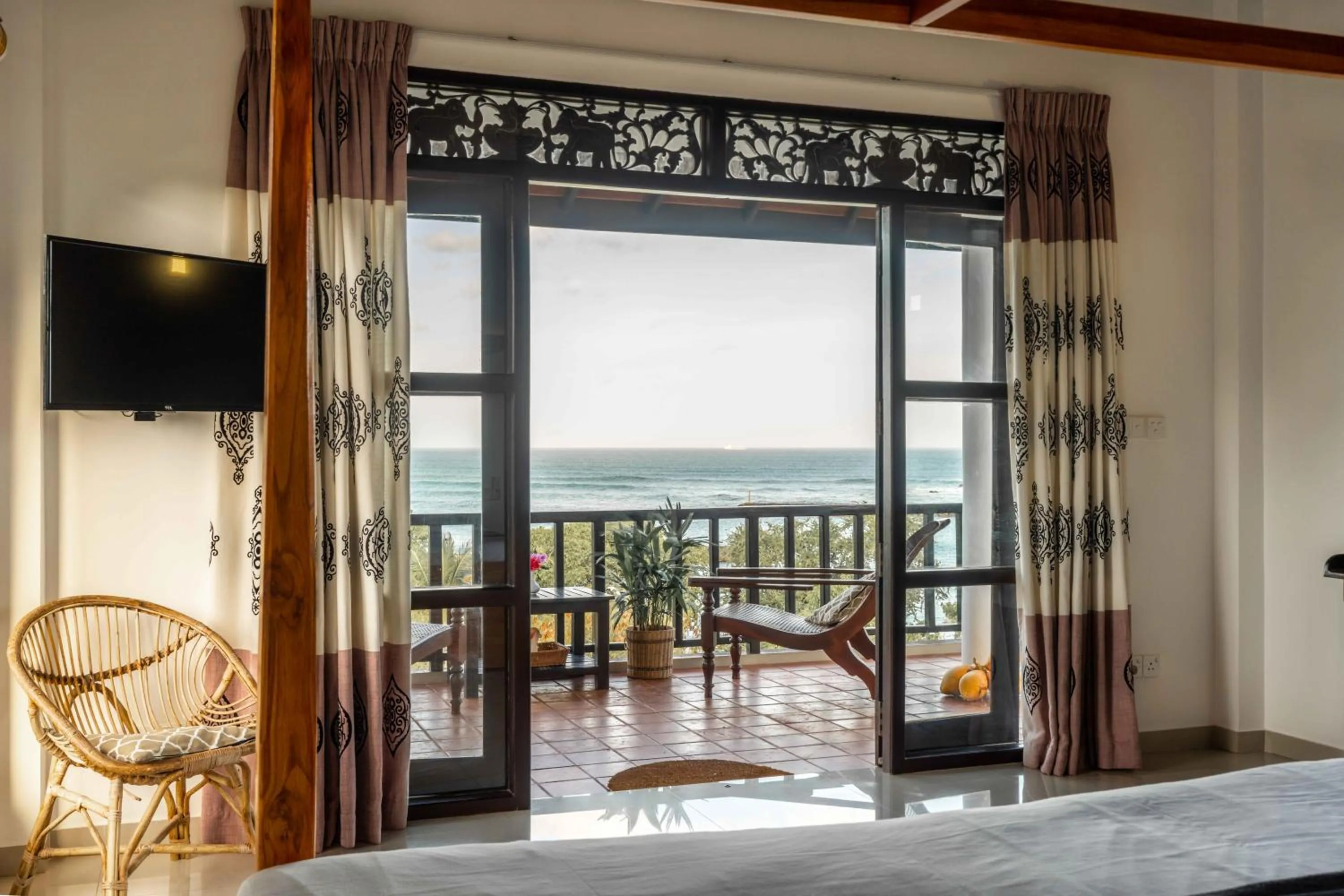 TV and multimedia, Bed in Ananthaya Beach