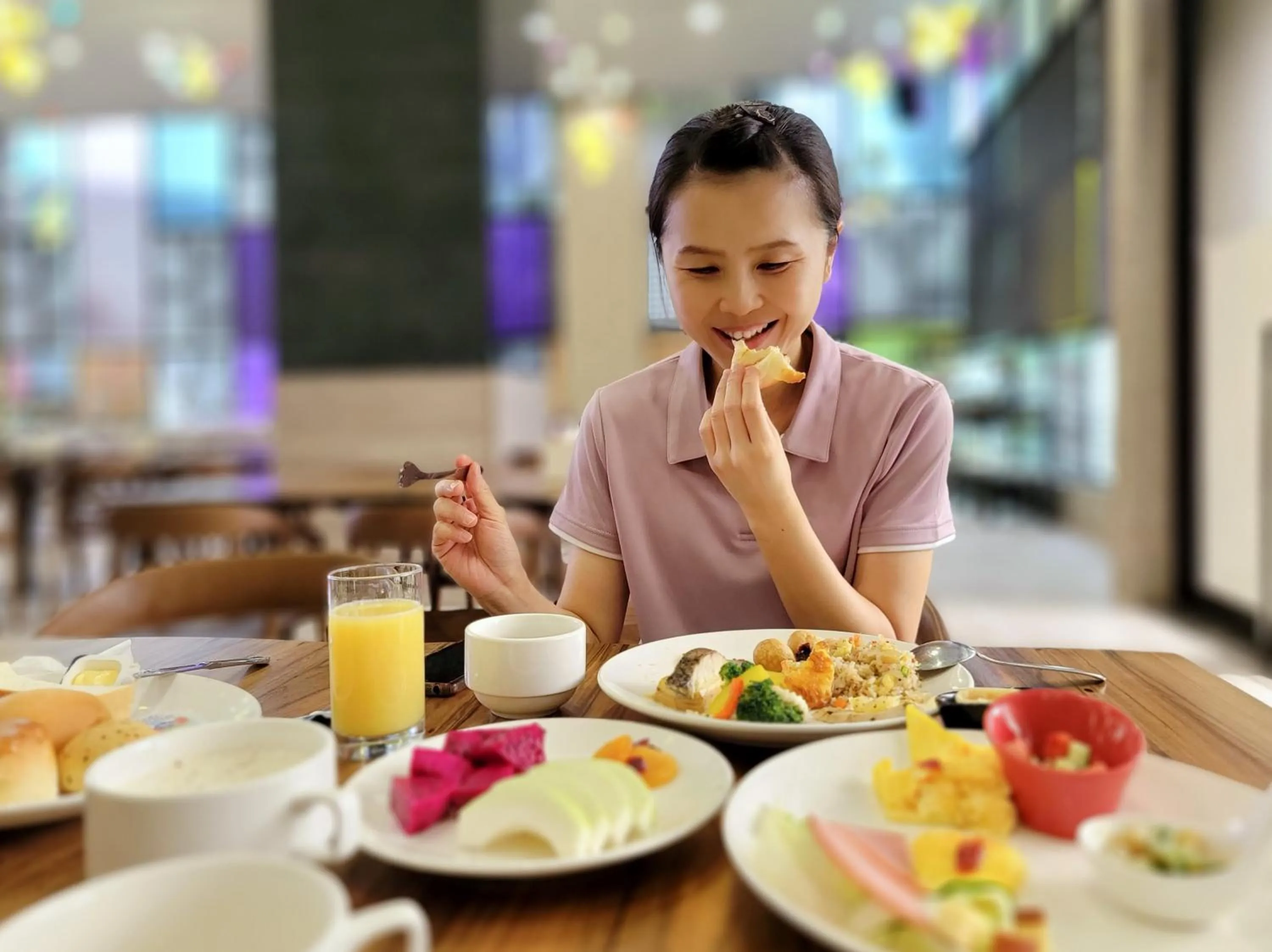 Food and drinks in Freedom Design Hotel