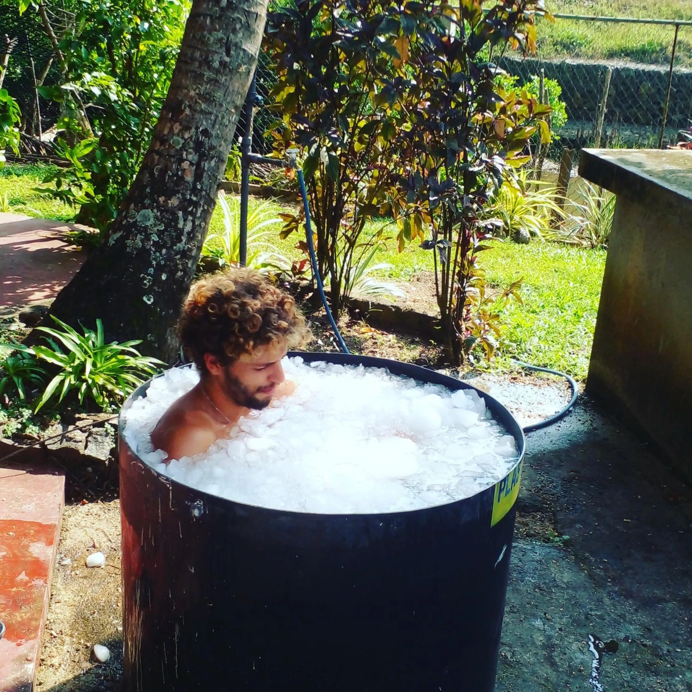 Day in Asanka Surf House & Restaurant with pool