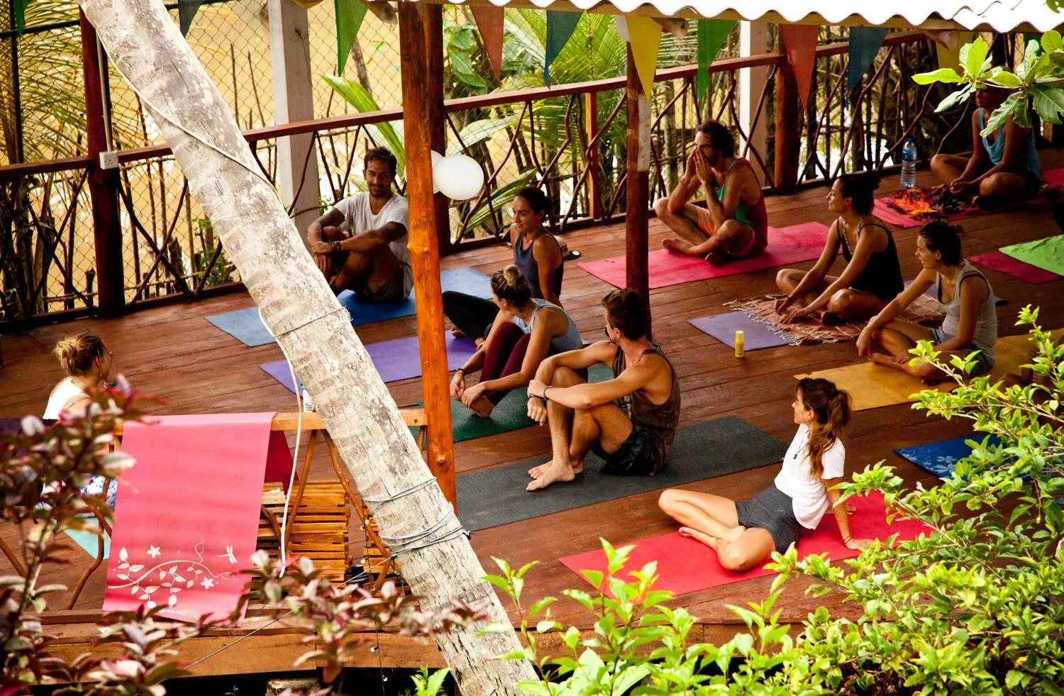 Day in Asanka Surf House & Restaurant with pool