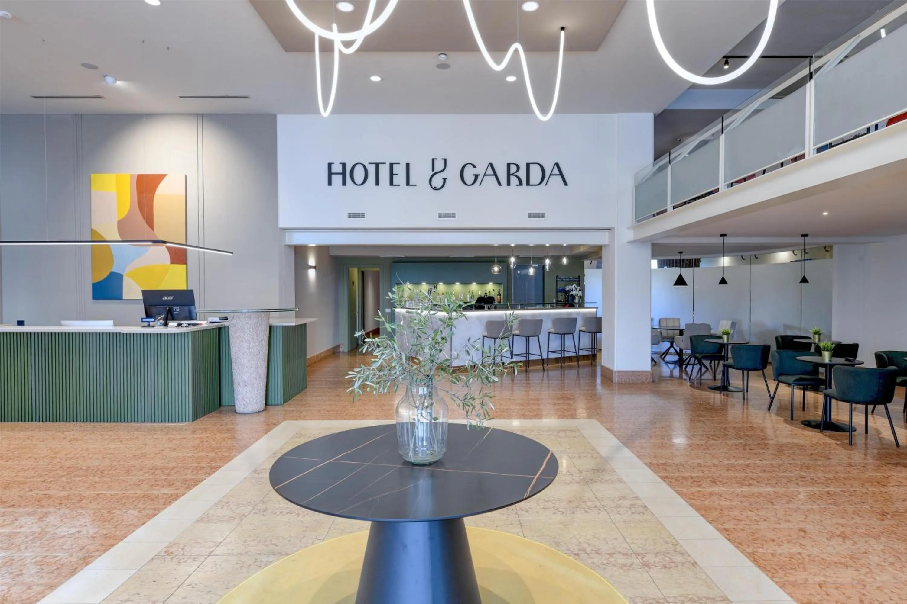 Lobby or reception in Best Western Hotel Garda