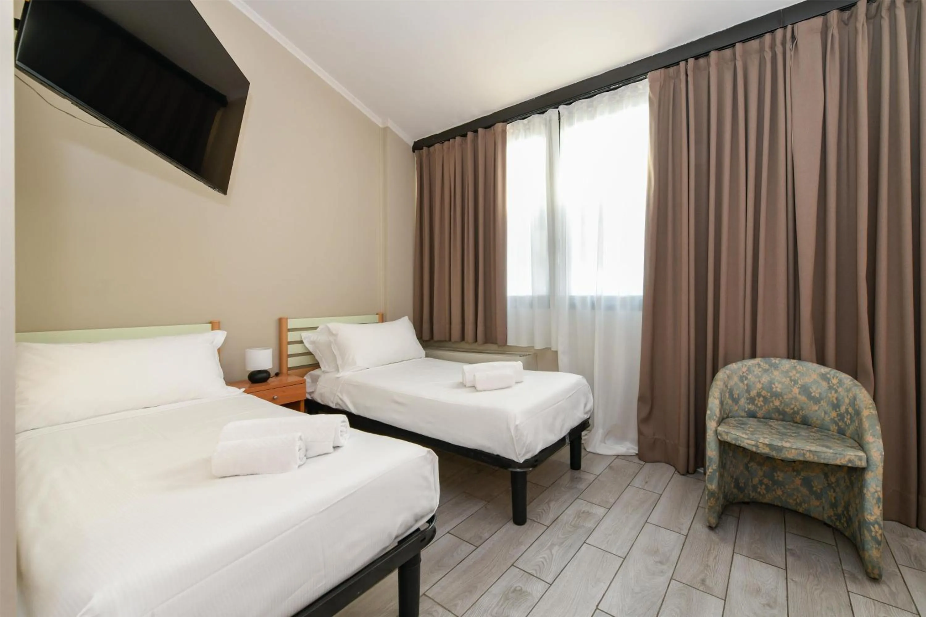 Bedroom, Bed in Best Western Hotel Garda