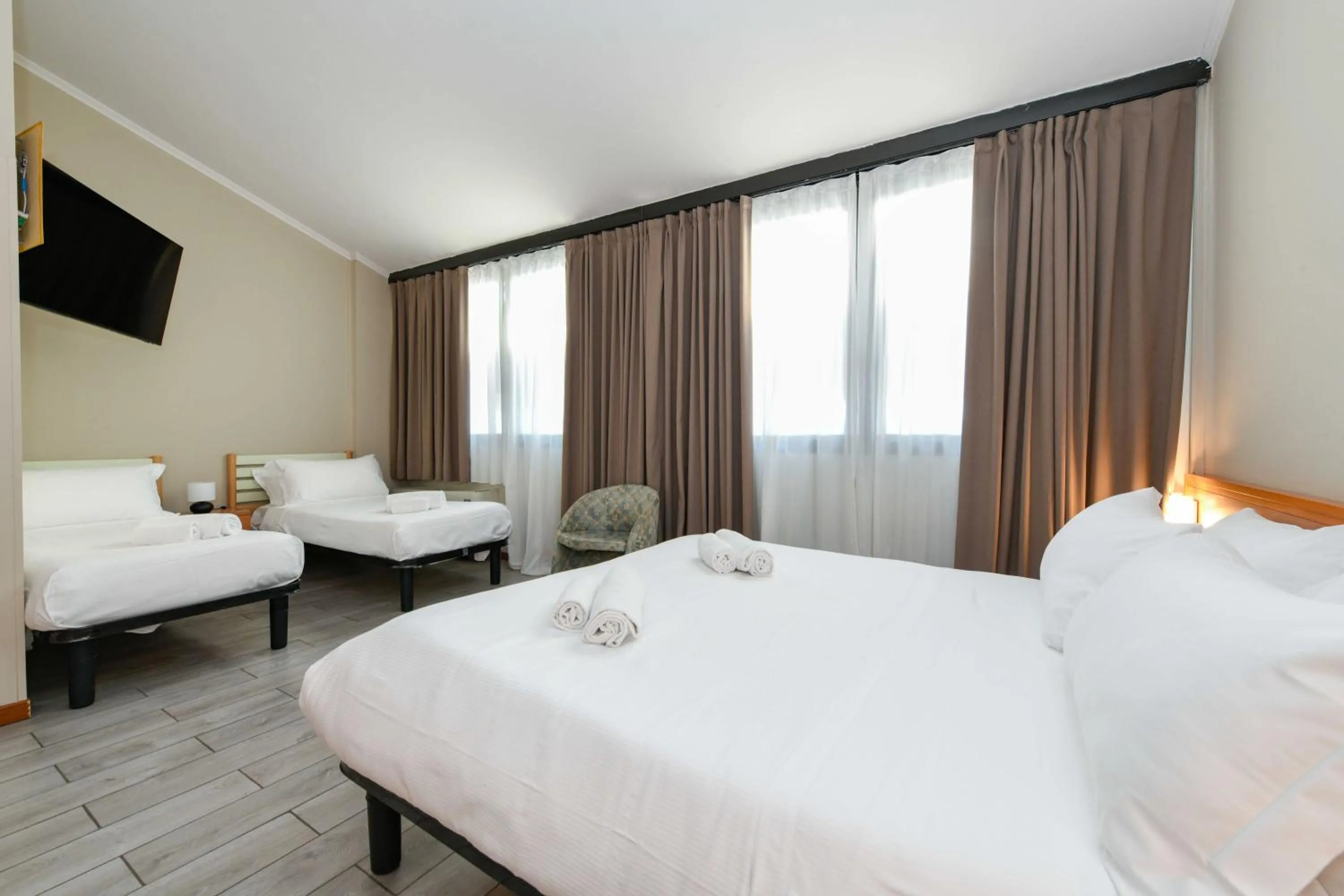 Bed in Best Western Hotel Garda