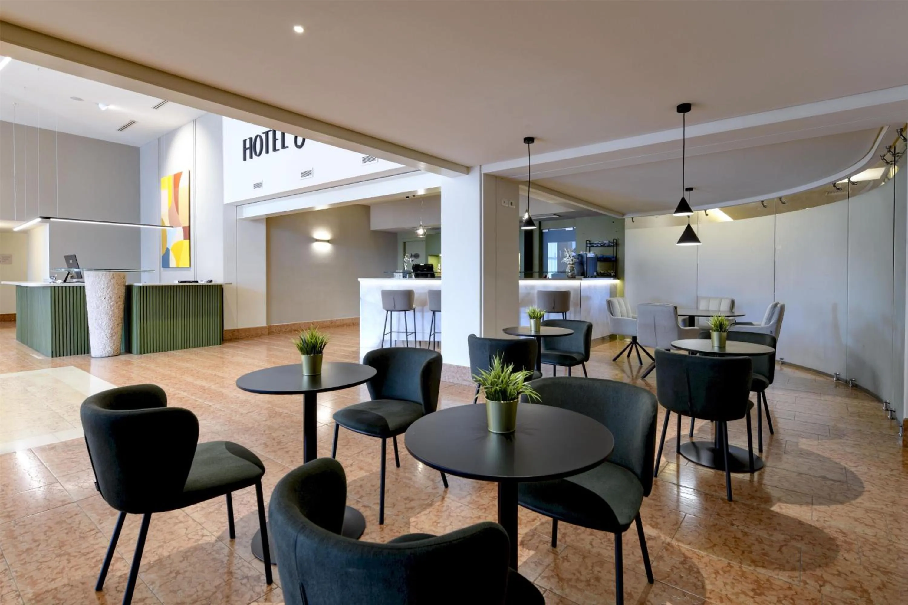Lounge or bar in Best Western Hotel Garda