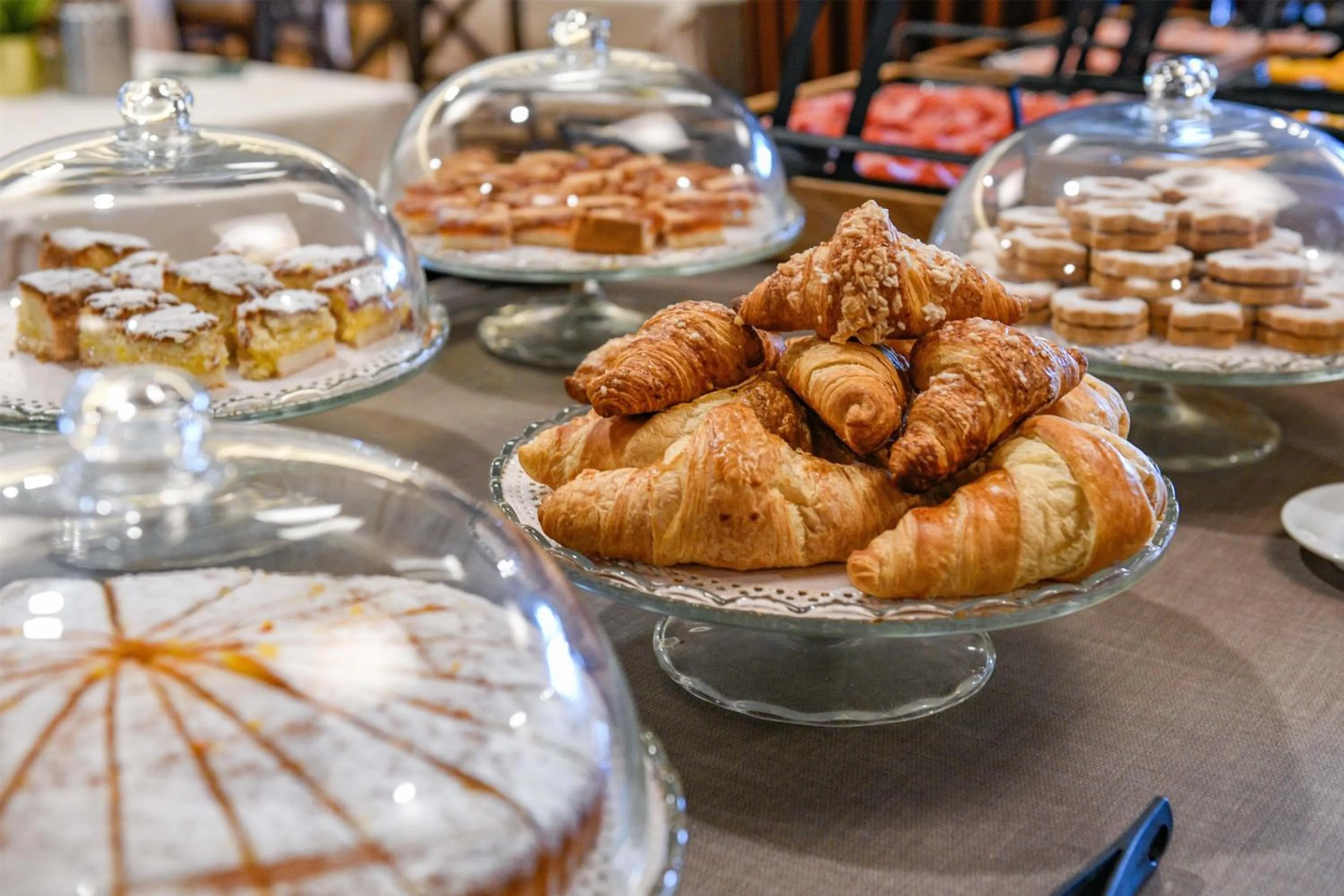 Breakfast in Best Western Hotel Garda
