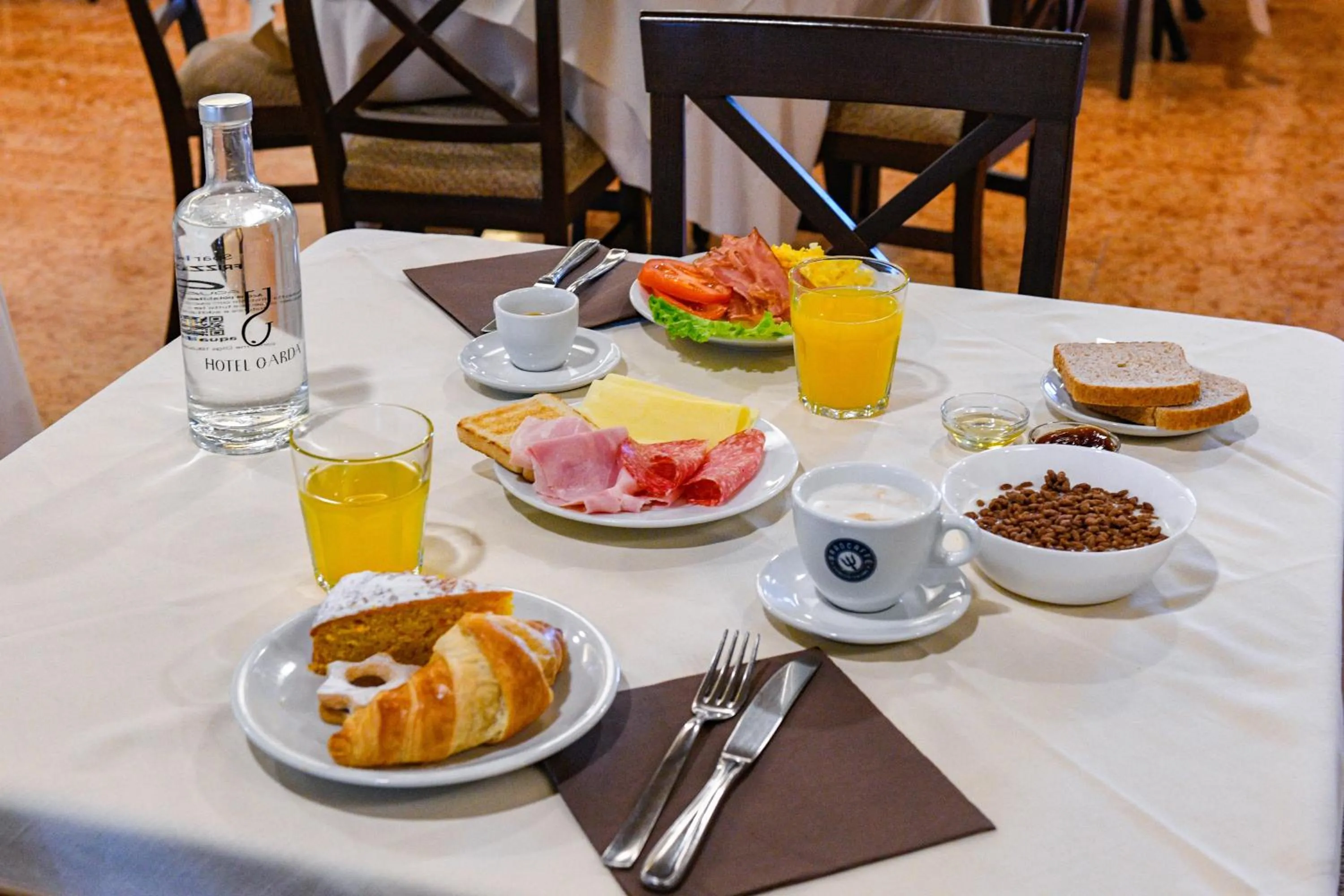 Breakfast in Hotel Garda