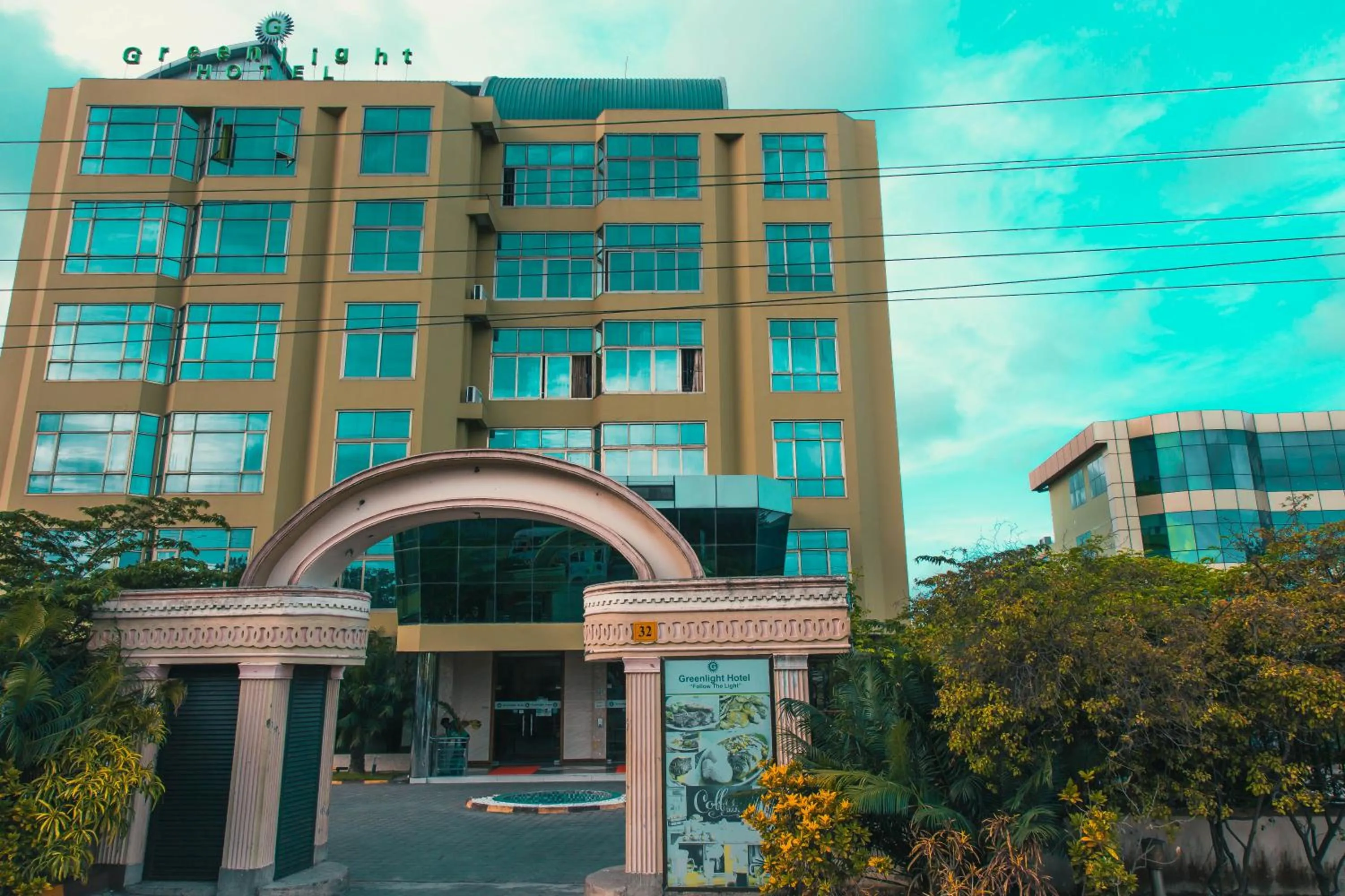 Property building in Greenlight Hotel