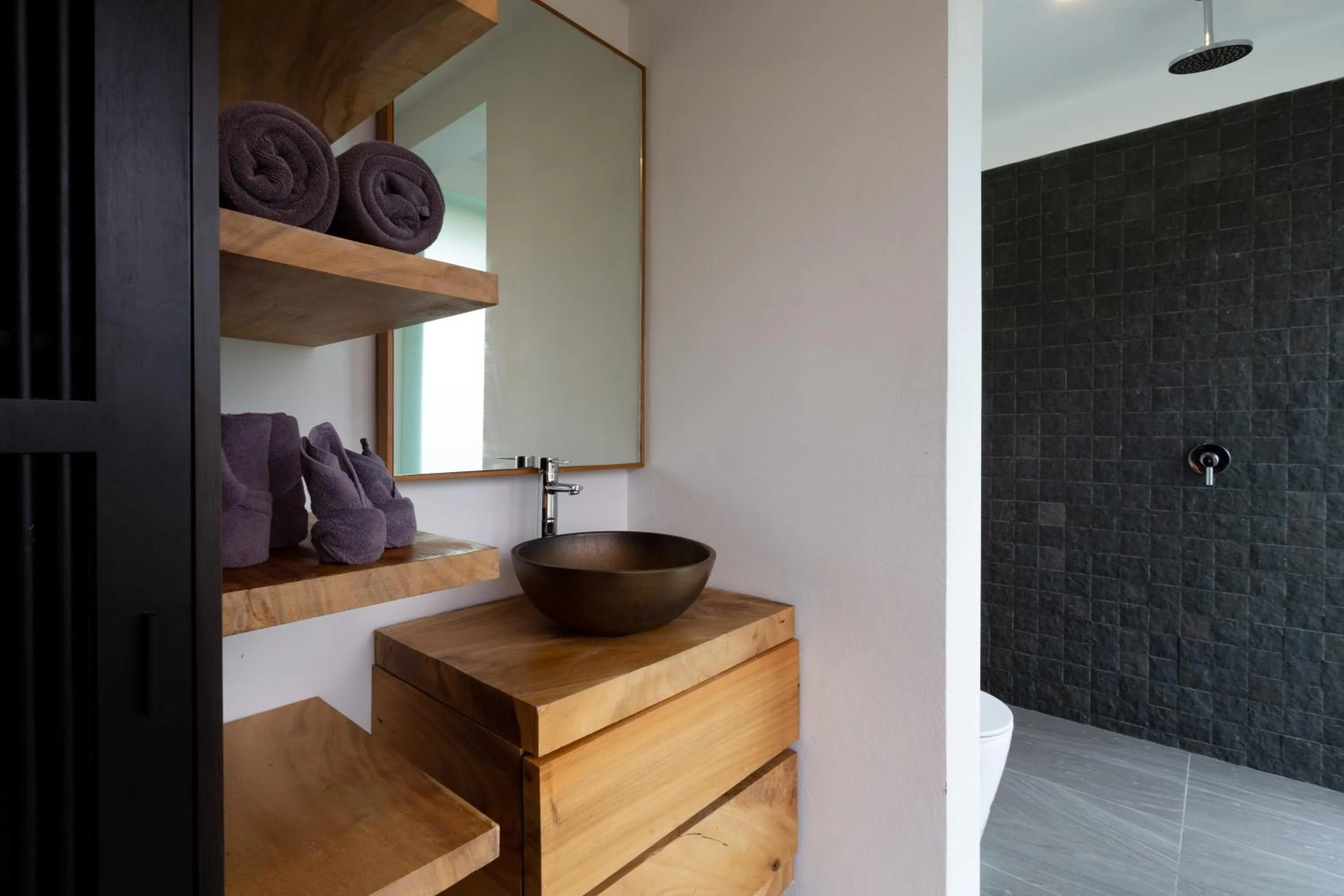 Bathroom in Villa U - 3BR Beachfront Haven