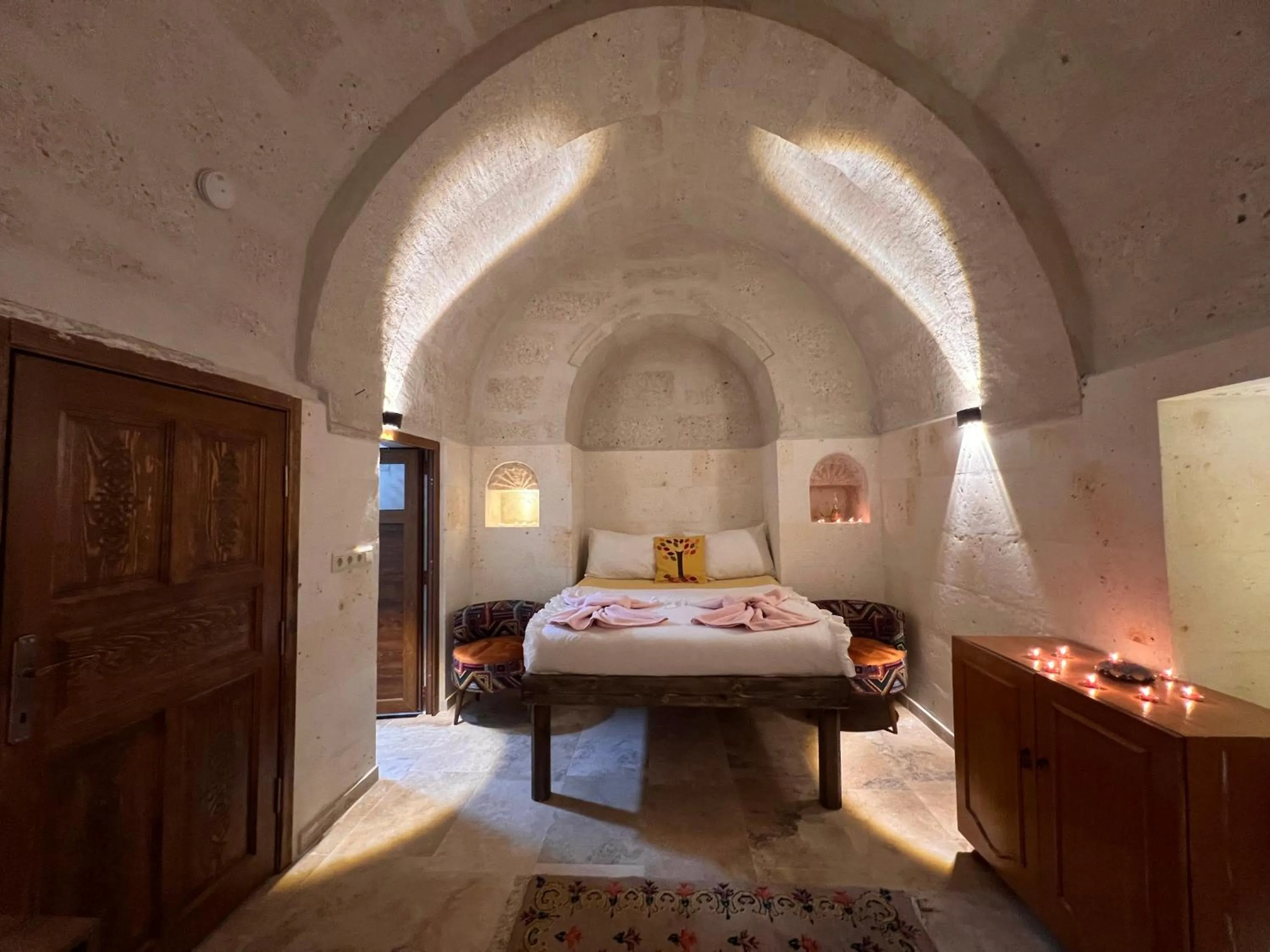 Bed in Uluyol Stone House