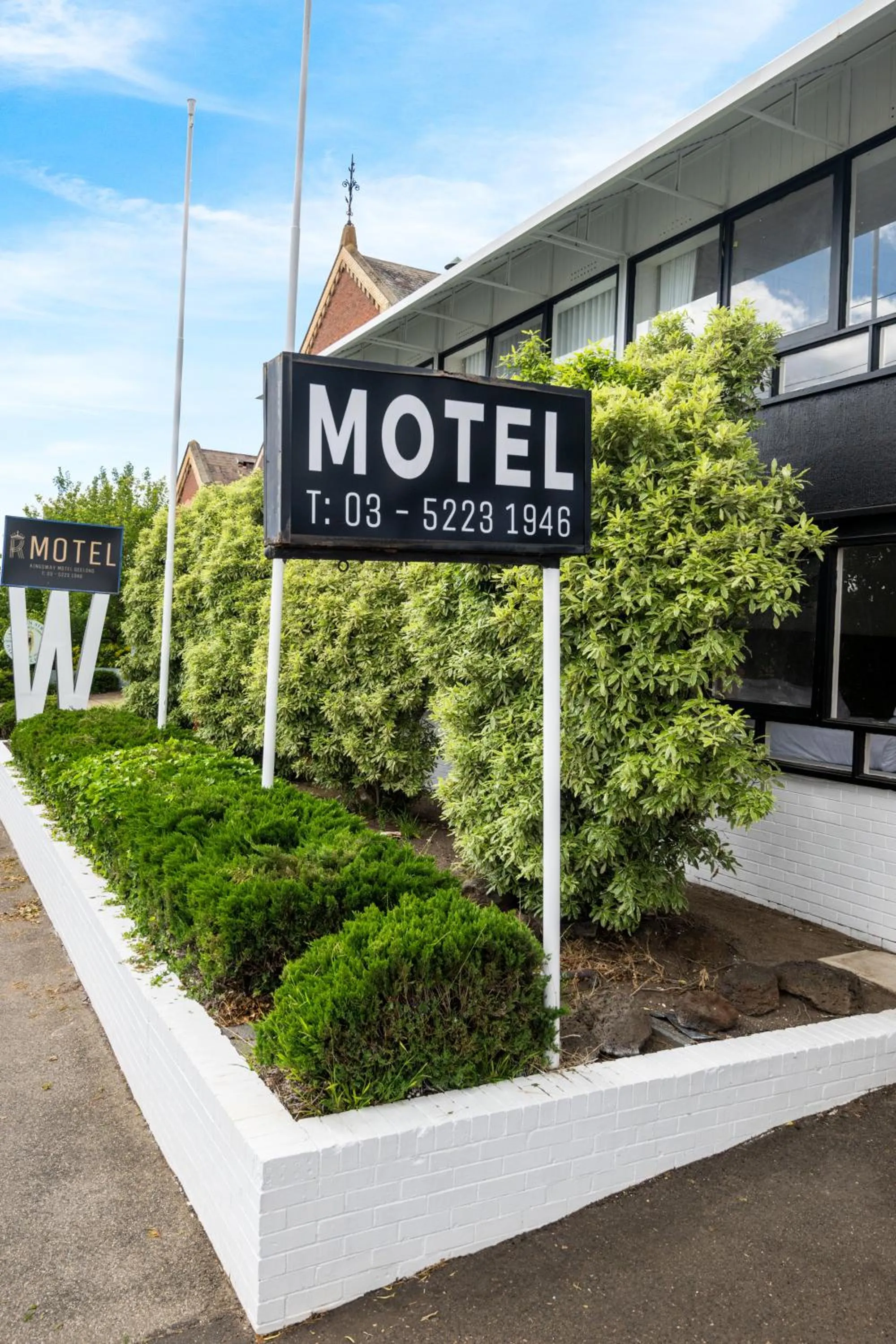 Street view in Kingsway Motel Geelong