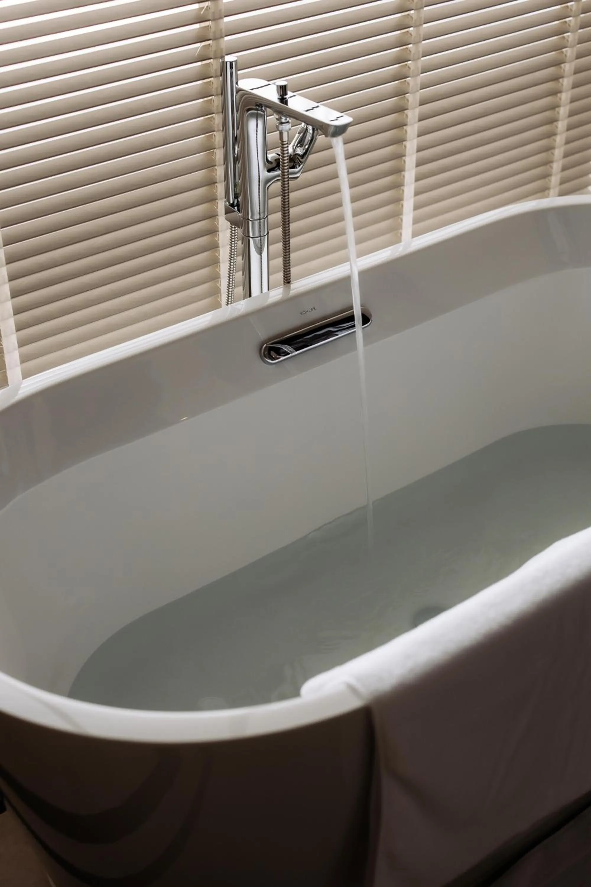 Bathroom in Souphattra Hotel Vientiane