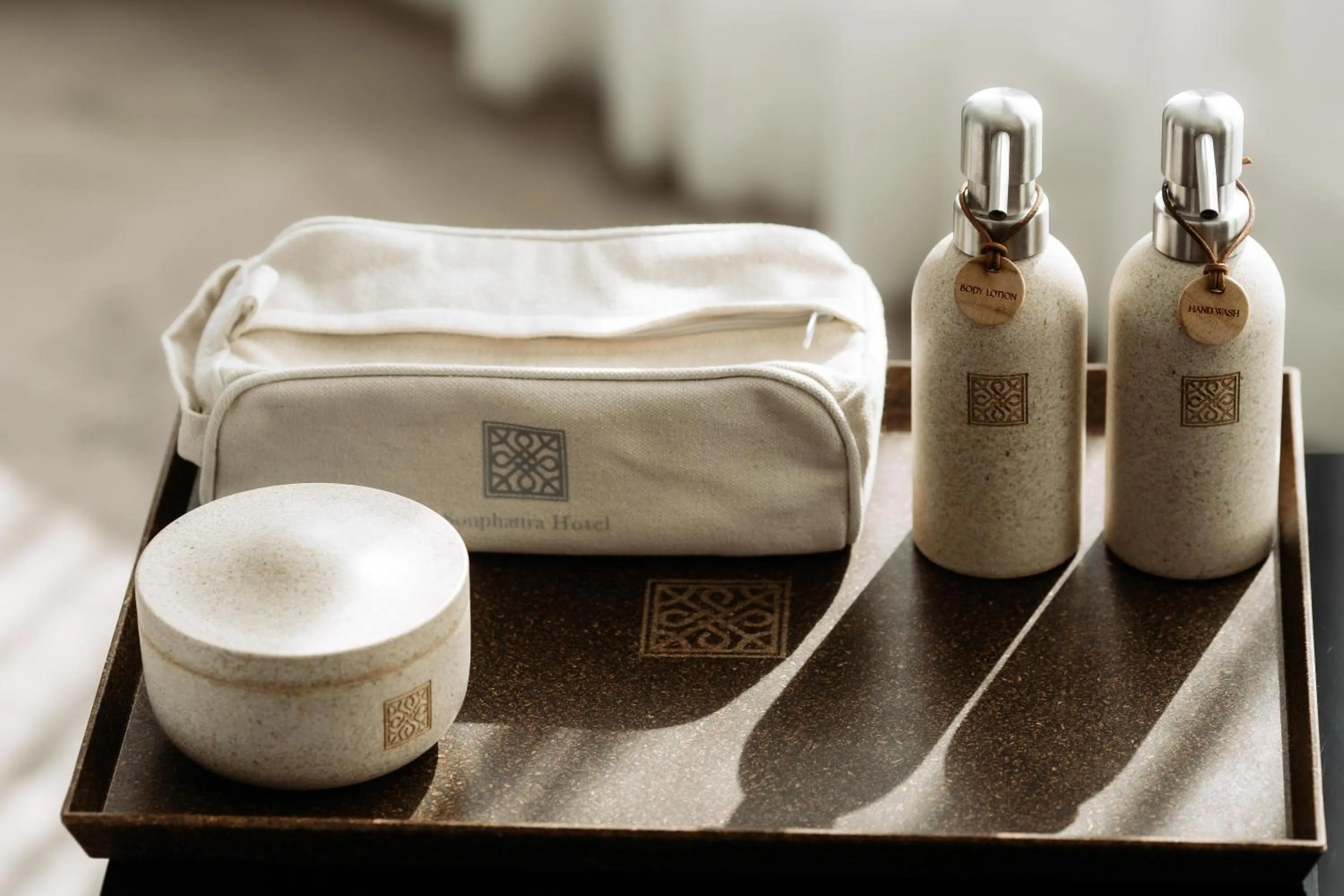 Shower in Souphattra Hotel Vientiane