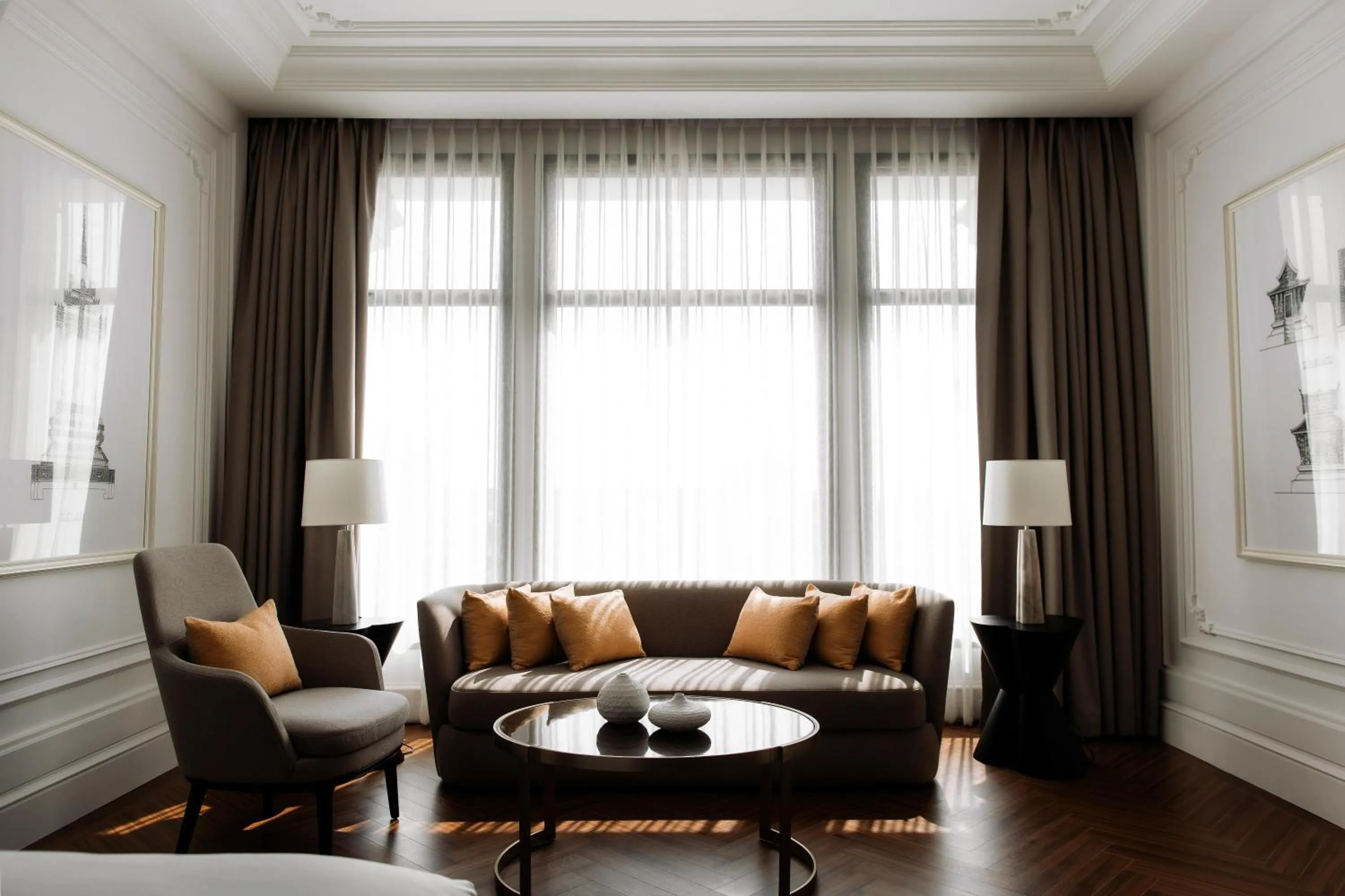 Living room in Souphattra Hotel Vientiane