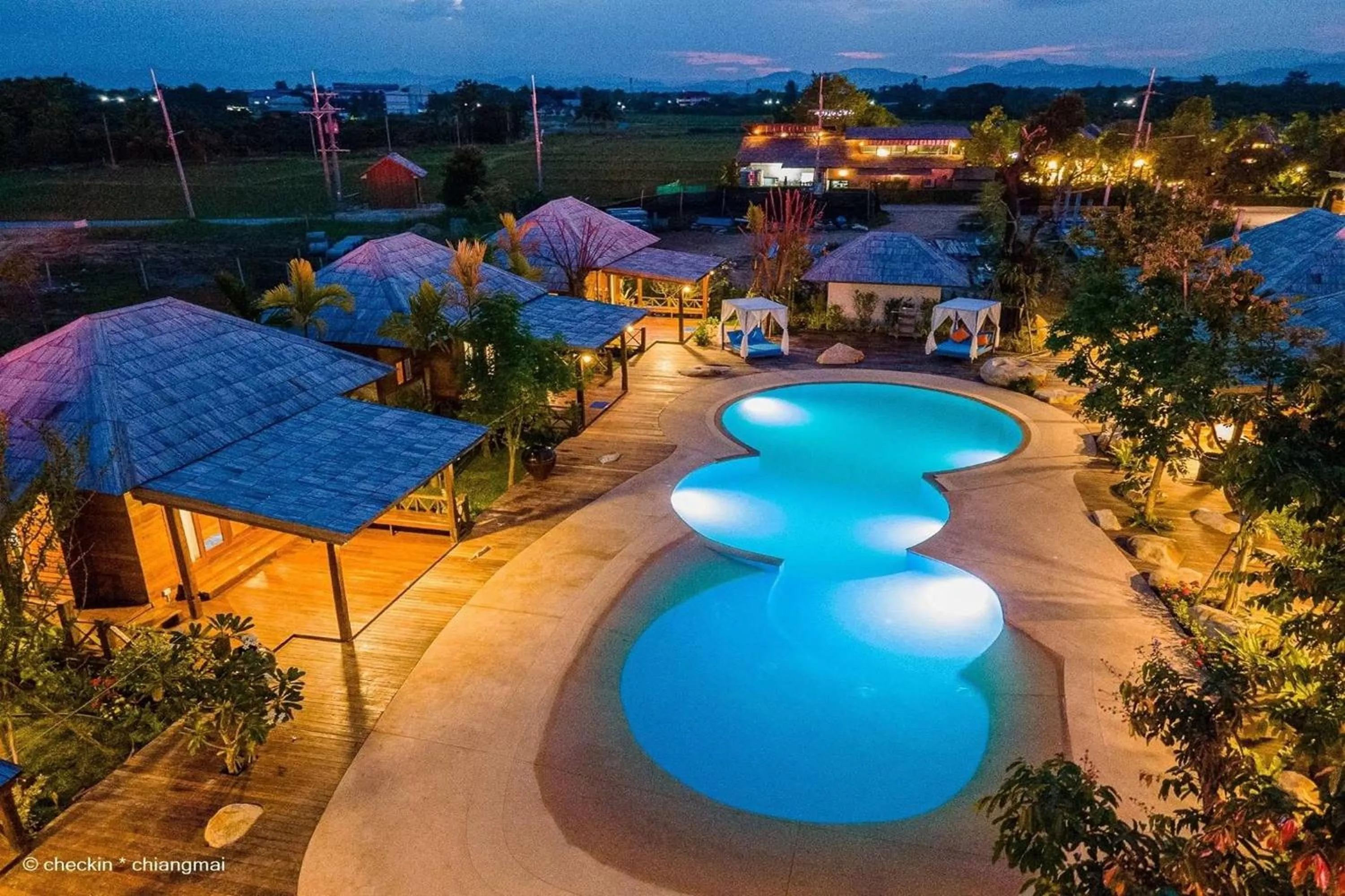 Property building in Buffalo Island Resort