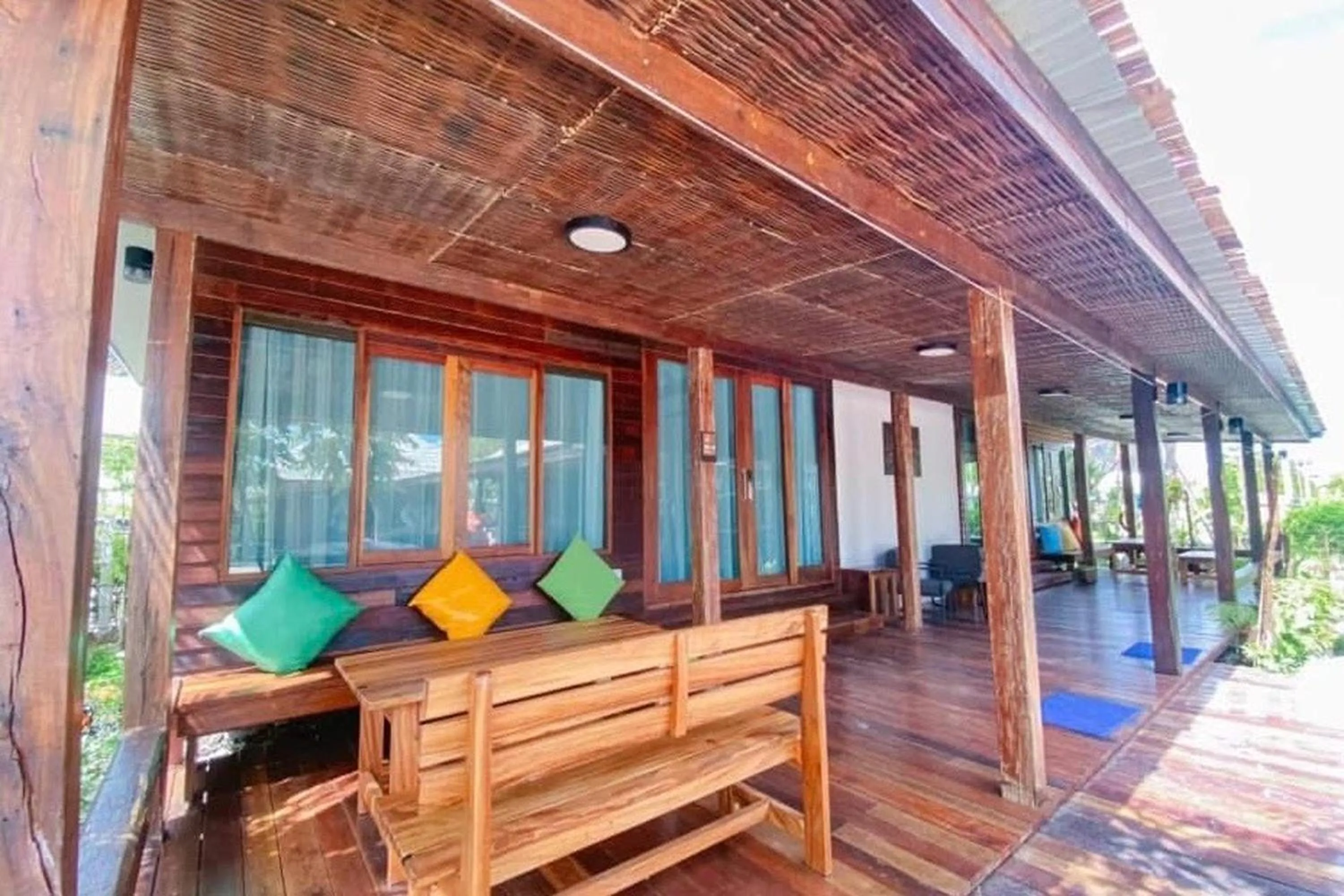 Seating area in Buffalo Island Resort