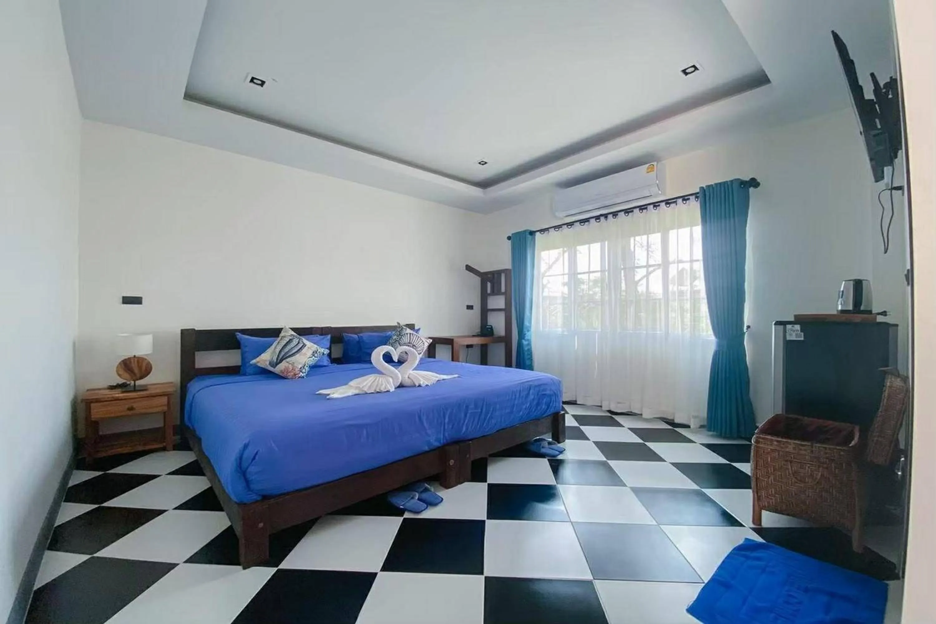 Bed in Buffalo Island Resort