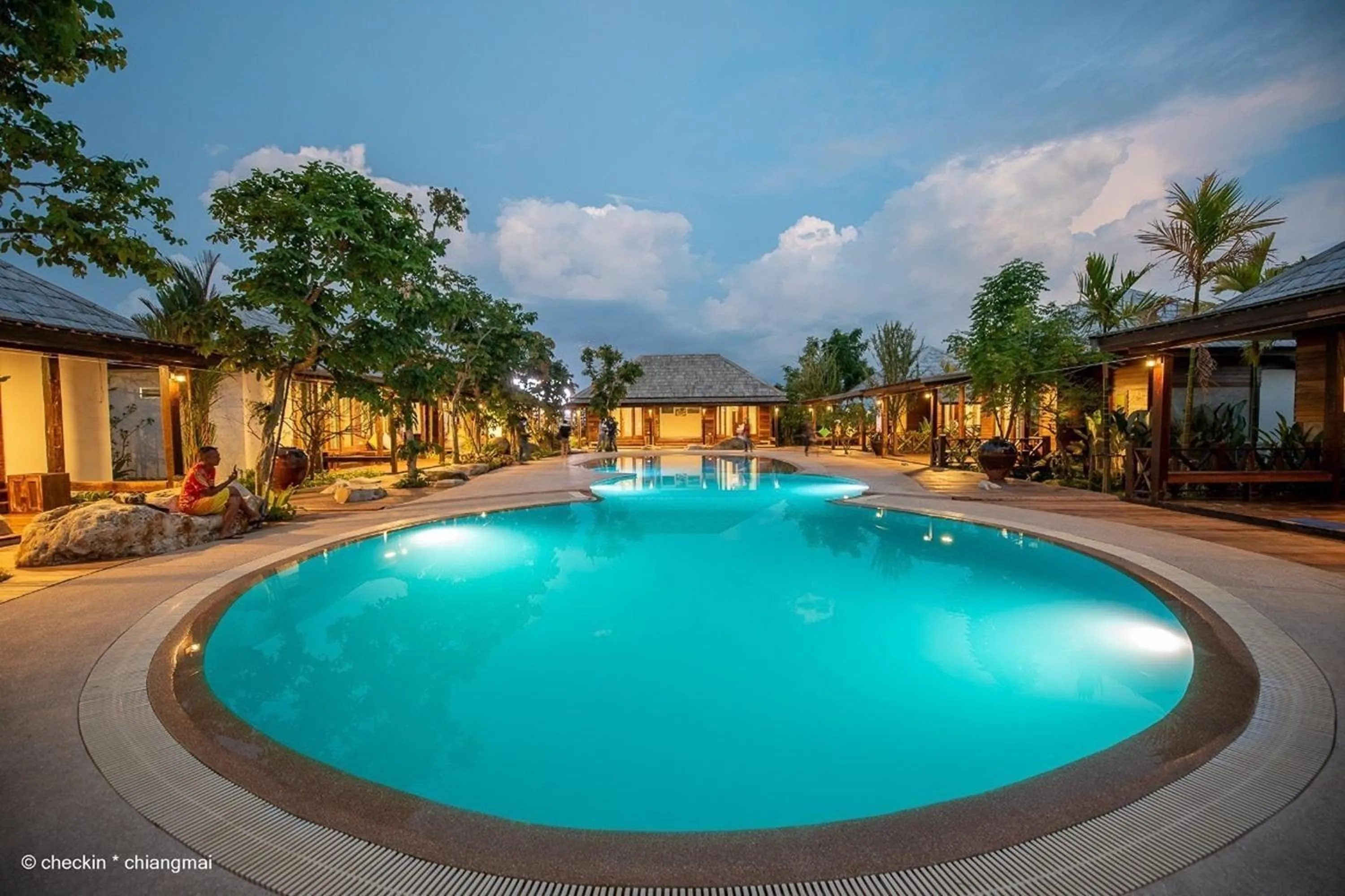 Swimming pool in Buffalo Island Resort