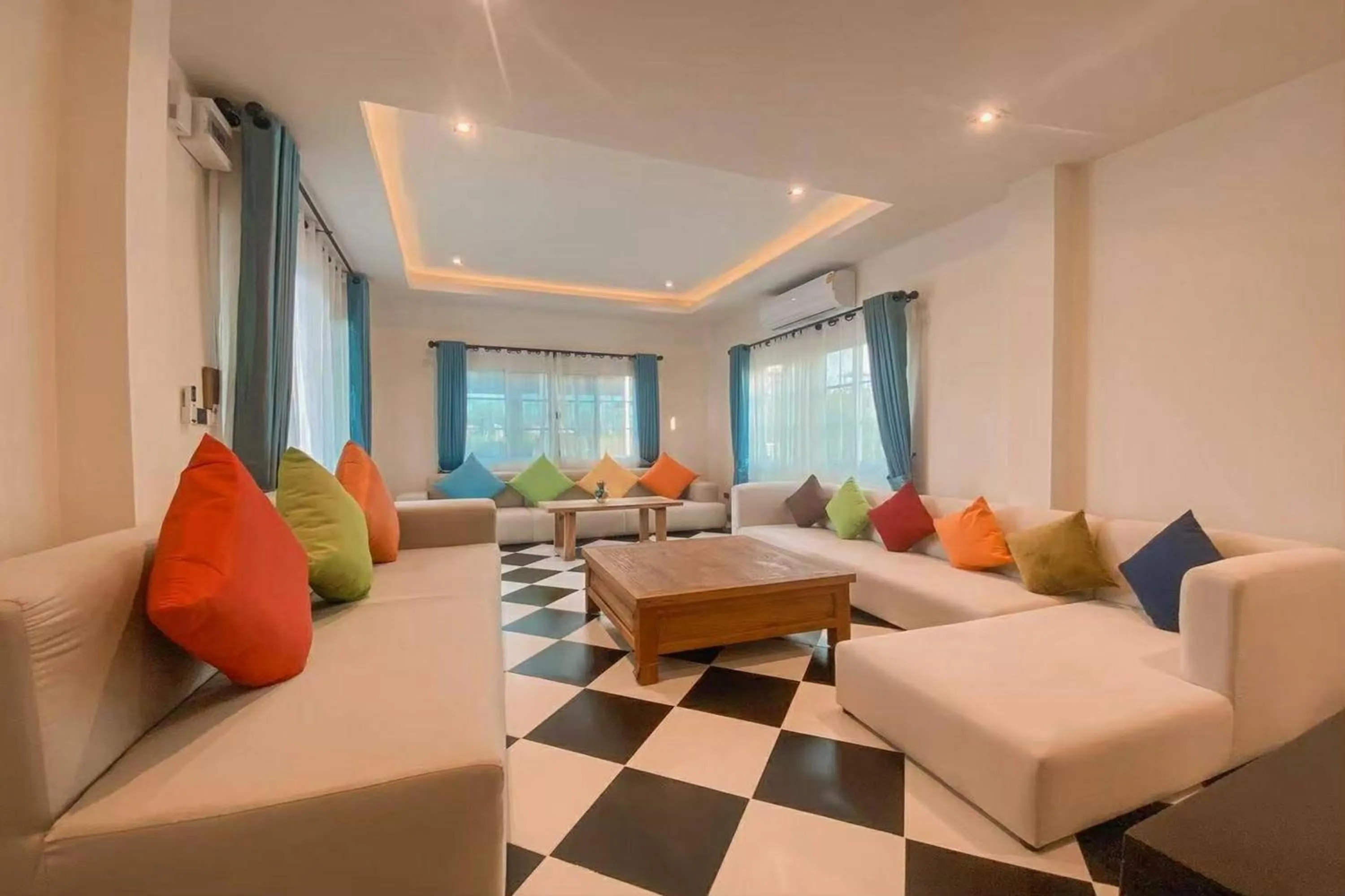 Living room in Buffalo Island Resort