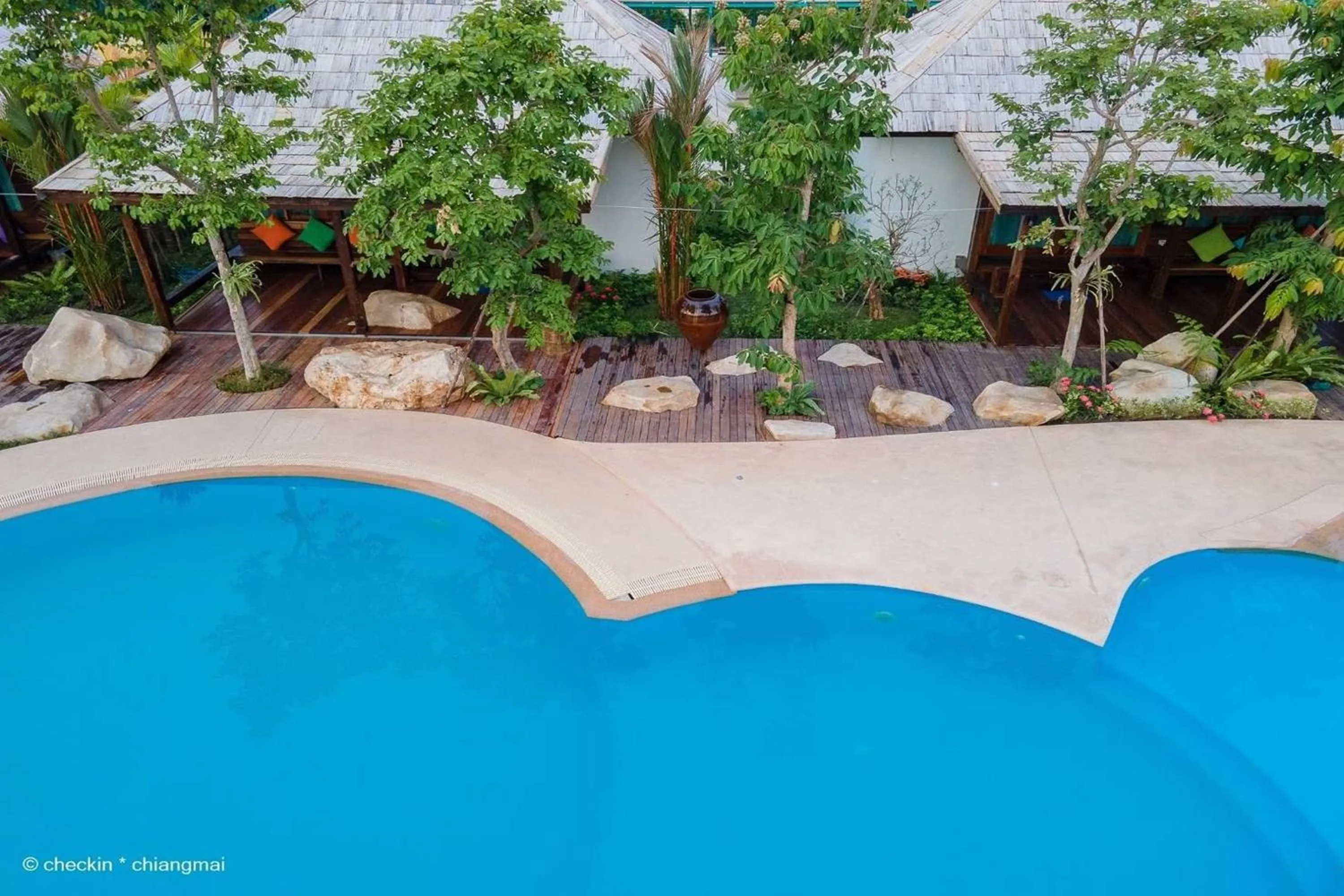 Swimming pool in Buffalo Island Resort