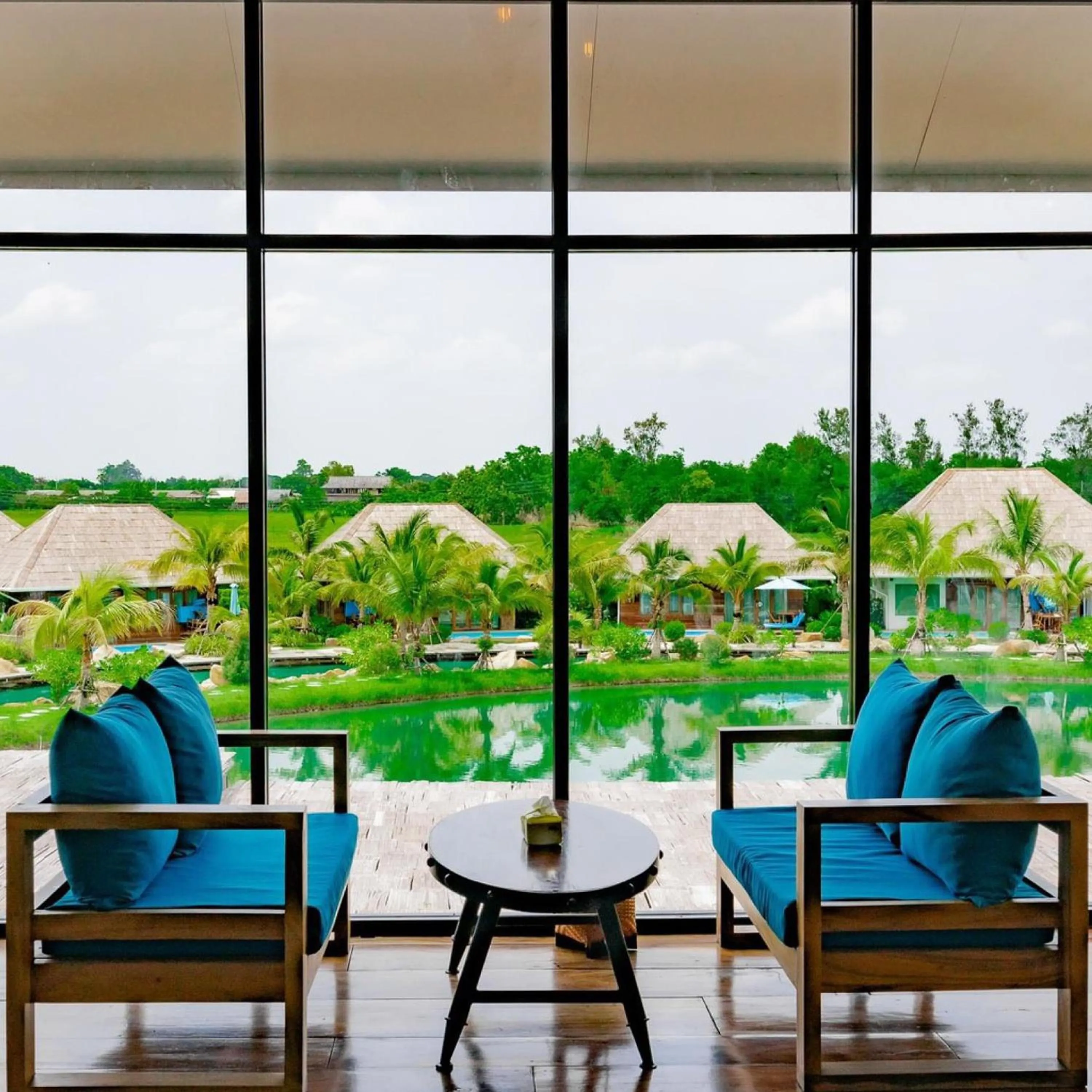 Restaurant/places to eat in Buffalo Island Resort