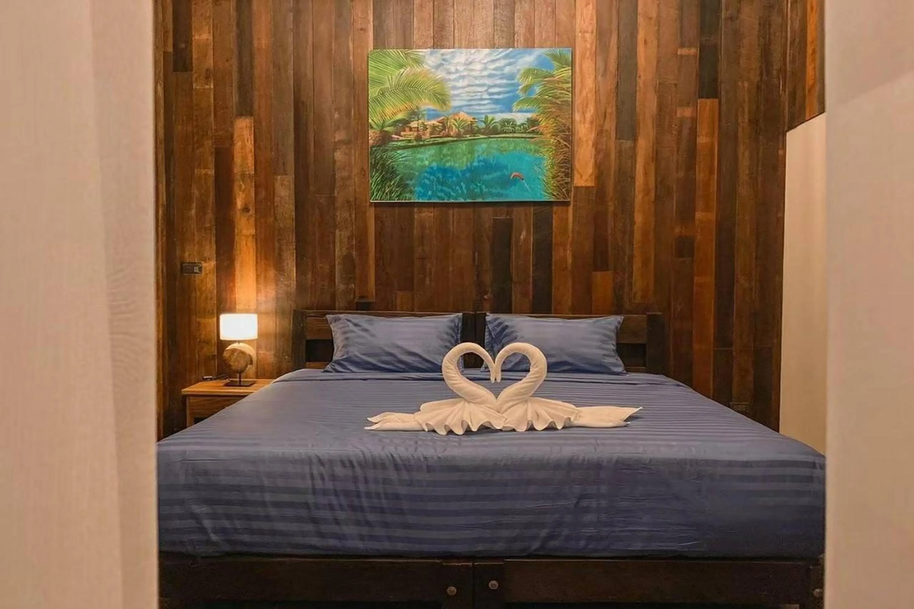 Bed in Buffalo Island Resort