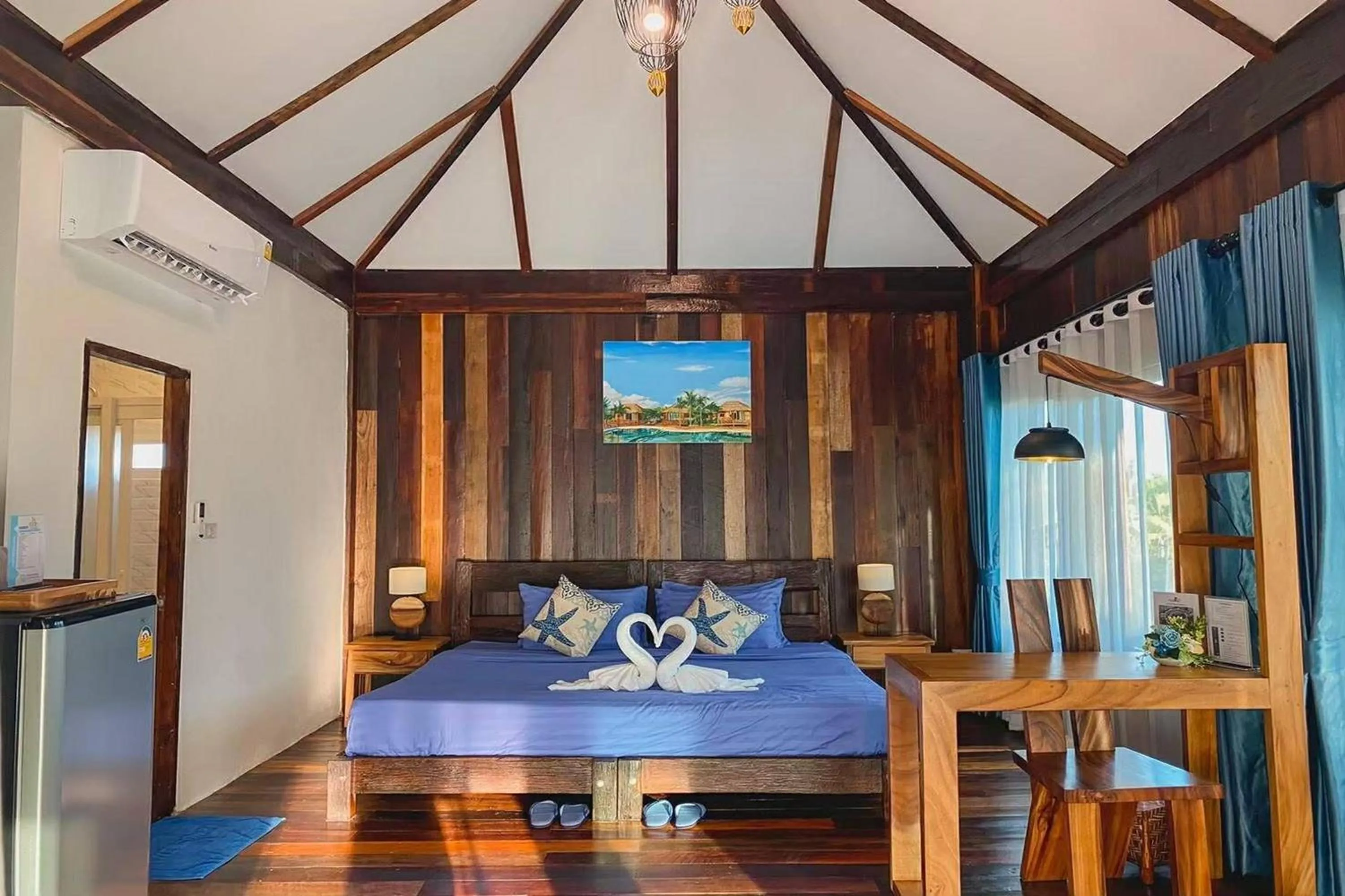 Bed in Buffalo Island Resort
