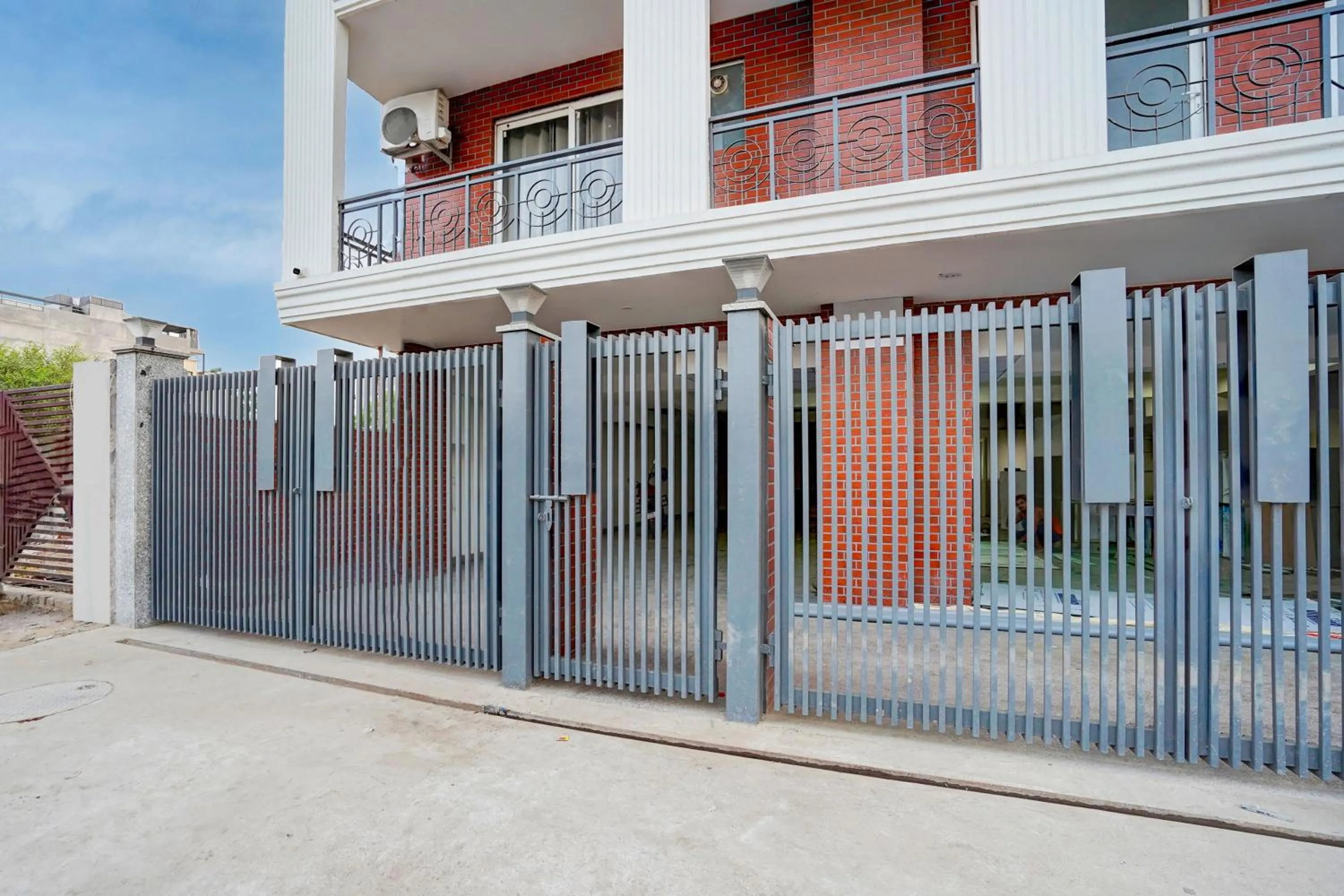 Facade/entrance in HOTEL O RV HOMES