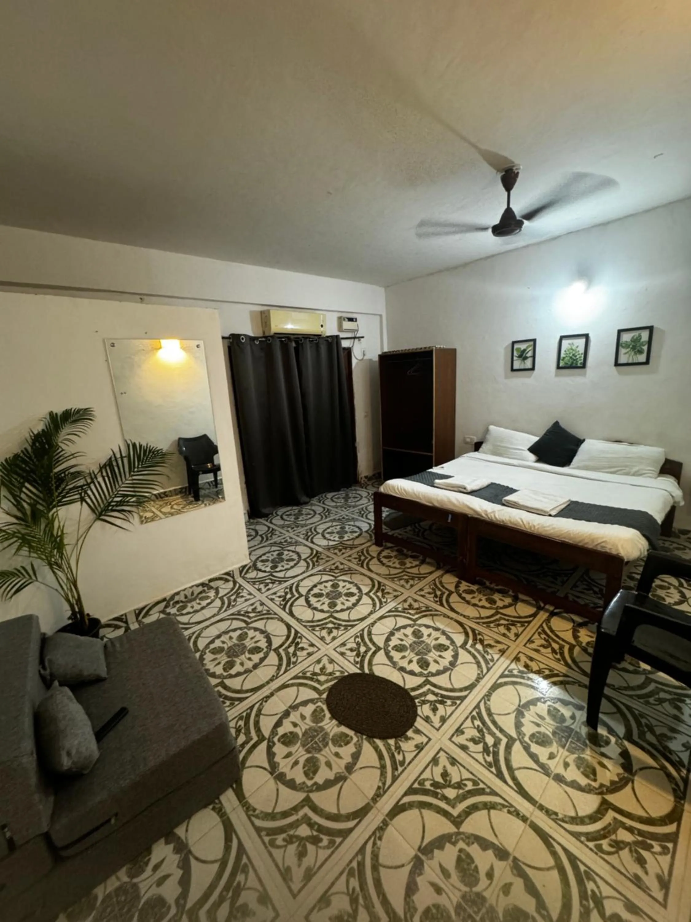 Coco Garden- 04 Minutes to Calangute Beach