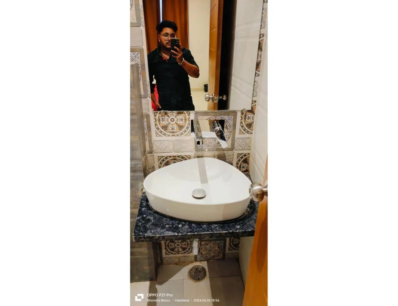 People in Hotel Ganges Park, Haridwar