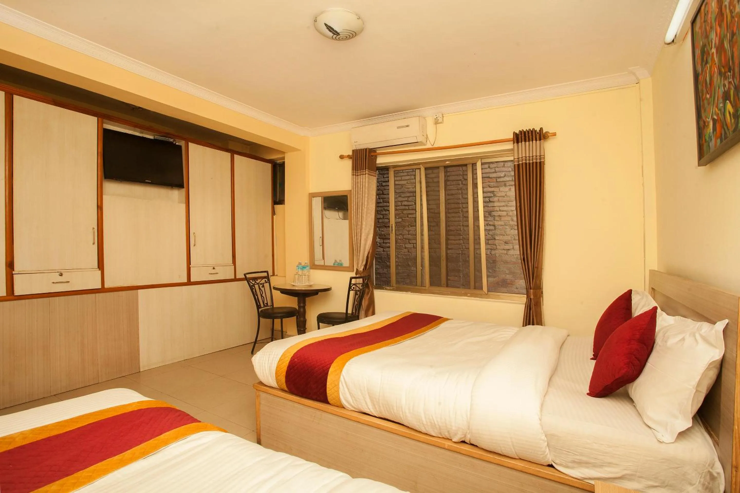 View (from property/room), Bed in Hotel Mountain Gateway