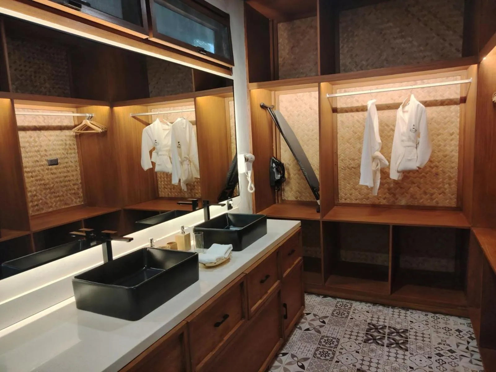 flat iron in Station One Beach Resort