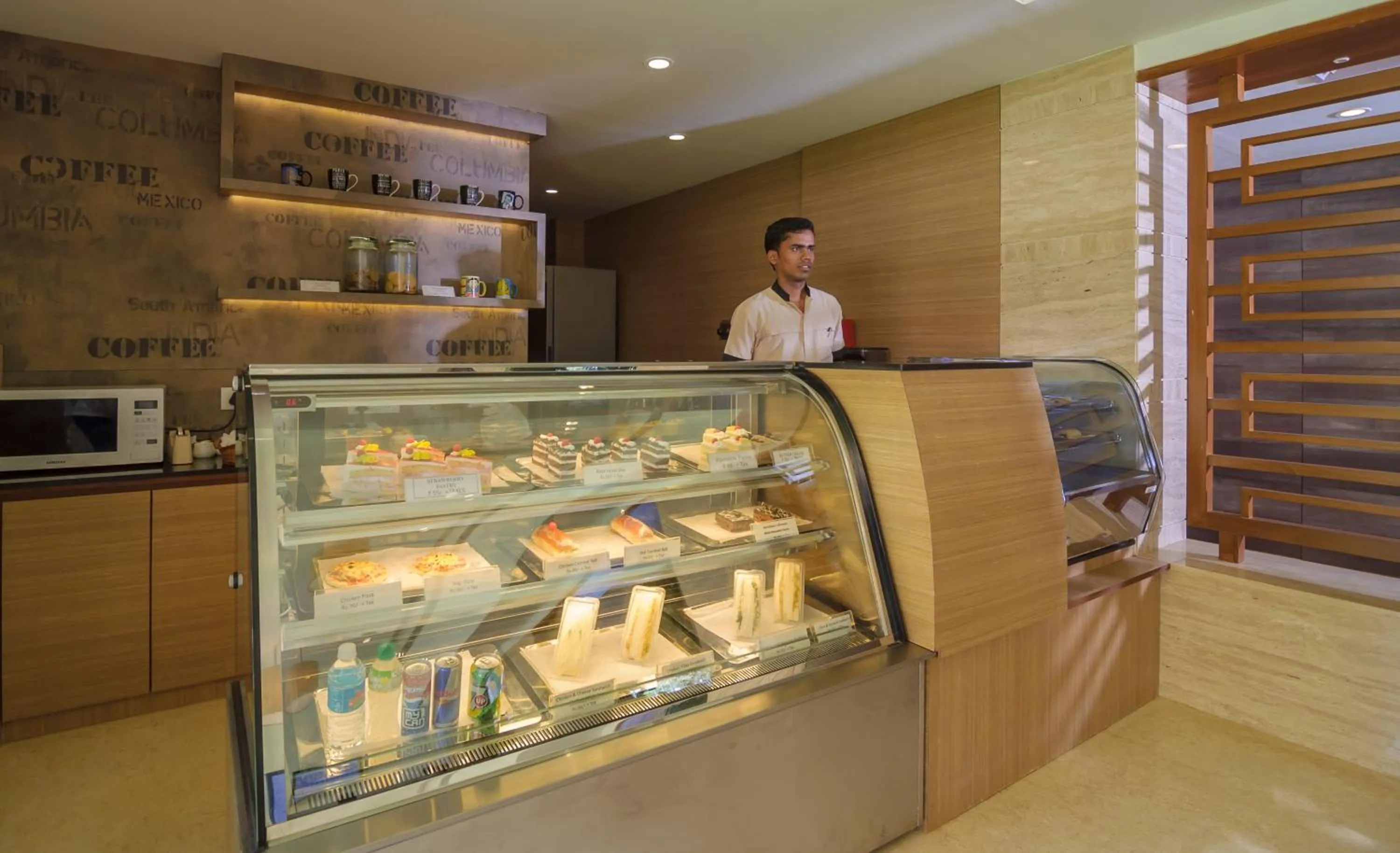 Restaurant/places to eat in Nanutel Margao