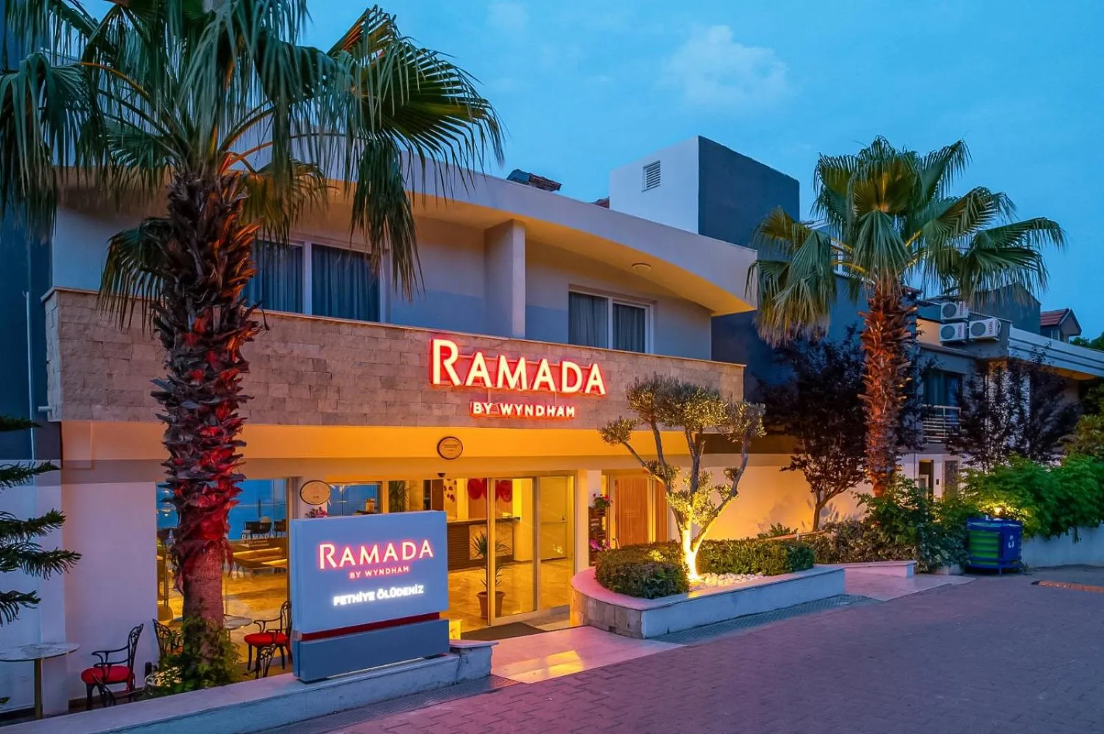 Facade/entrance in Ramada by Wyndham Fethiye Oludeniz