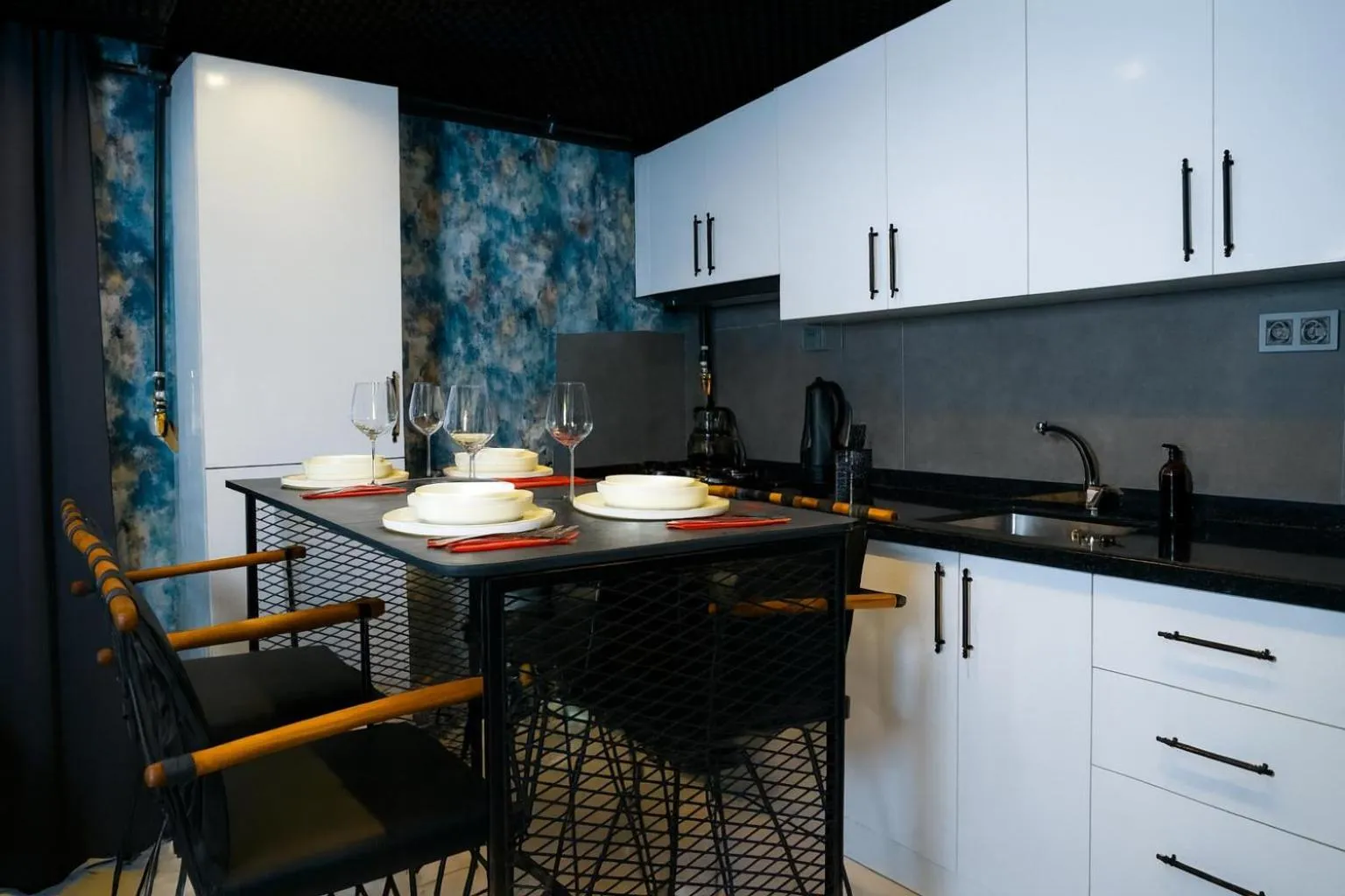 Kitchen or kitchenette in Casa Florya Suites