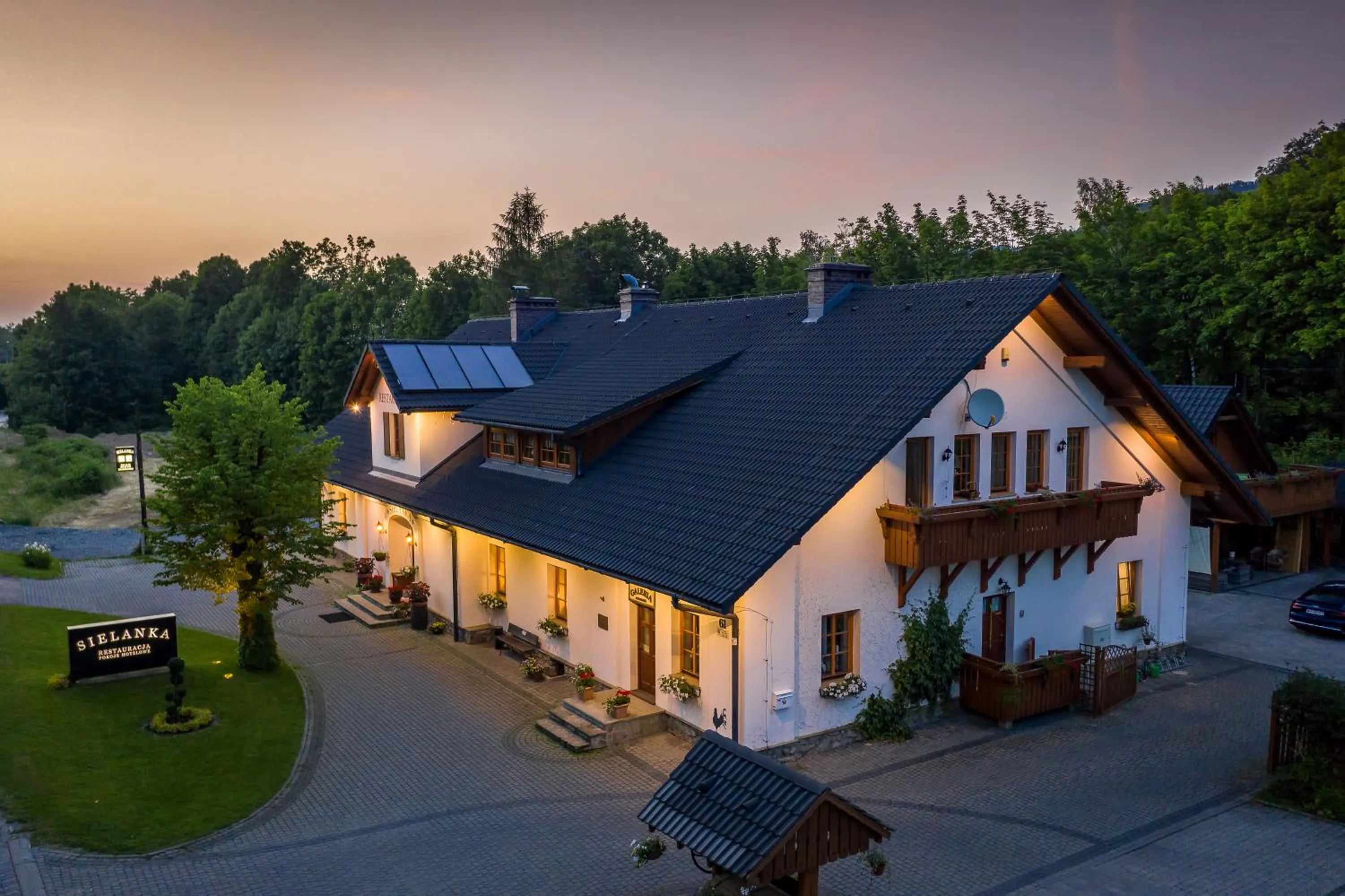 Property building in Sielanka Pokoje Hotelowe, Restauracja - Ustroń