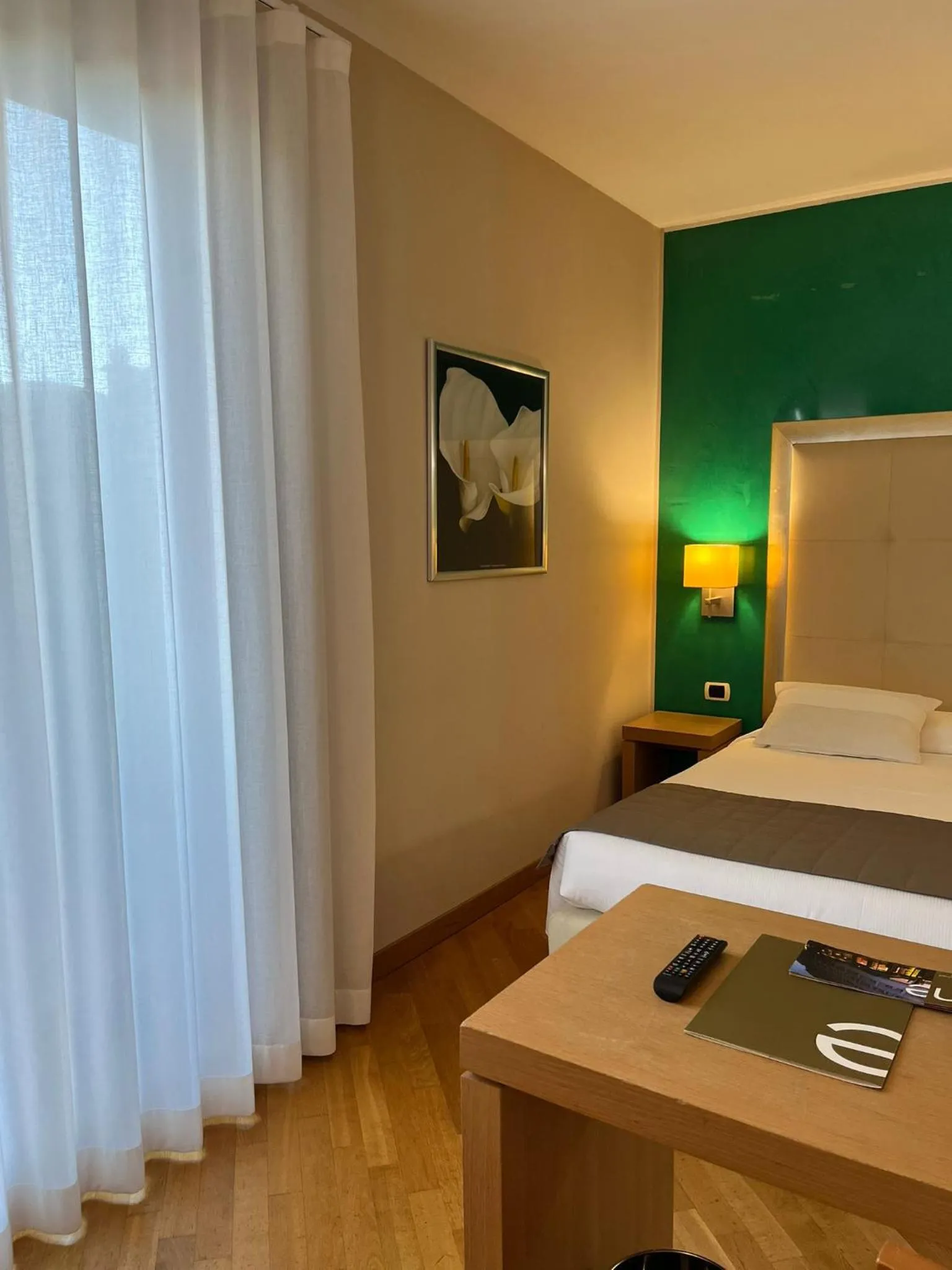 Bedroom, Bed in Hotel Europa