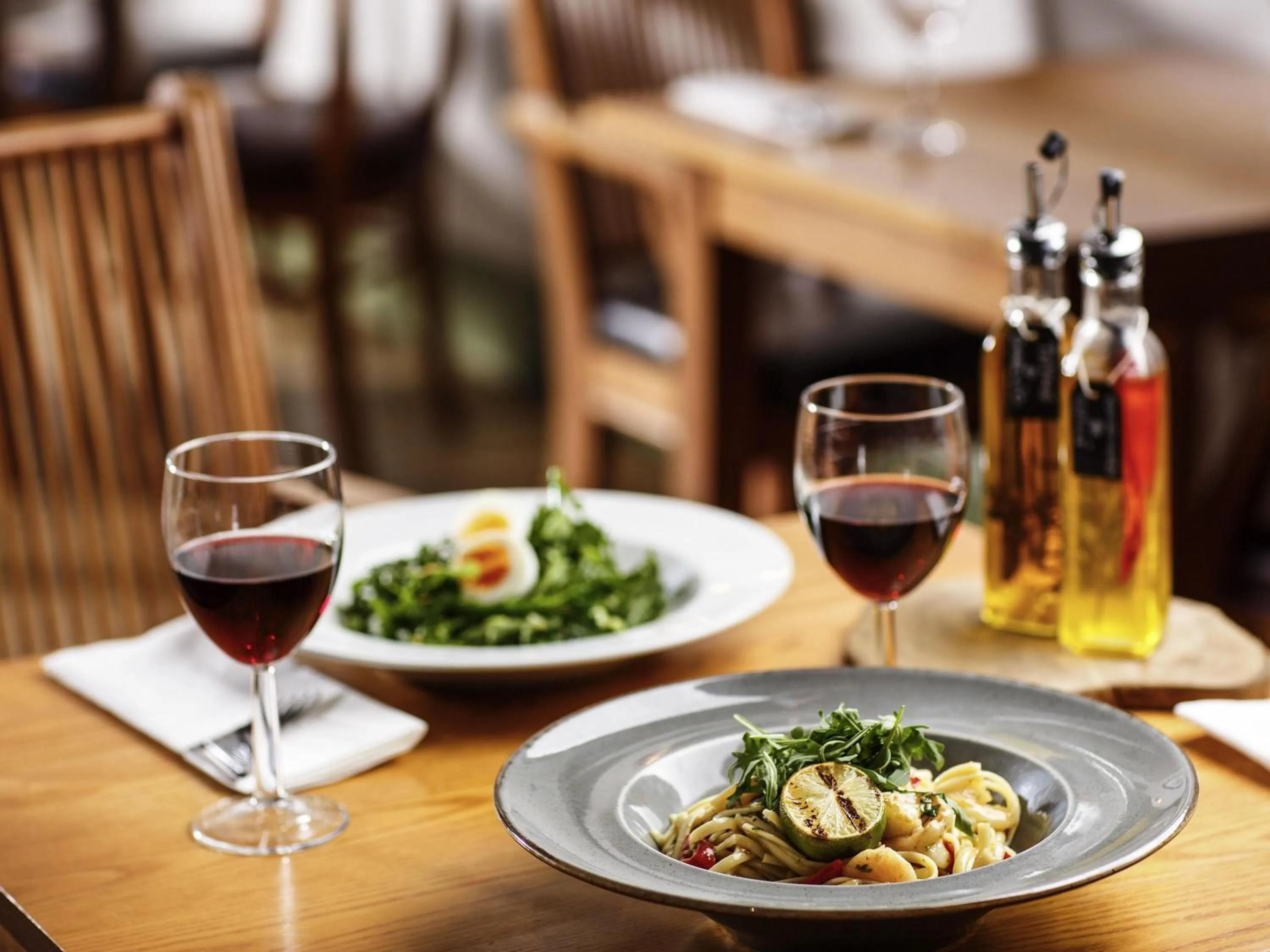 Restaurant/places to eat in Mercure Nottingham Sherwood