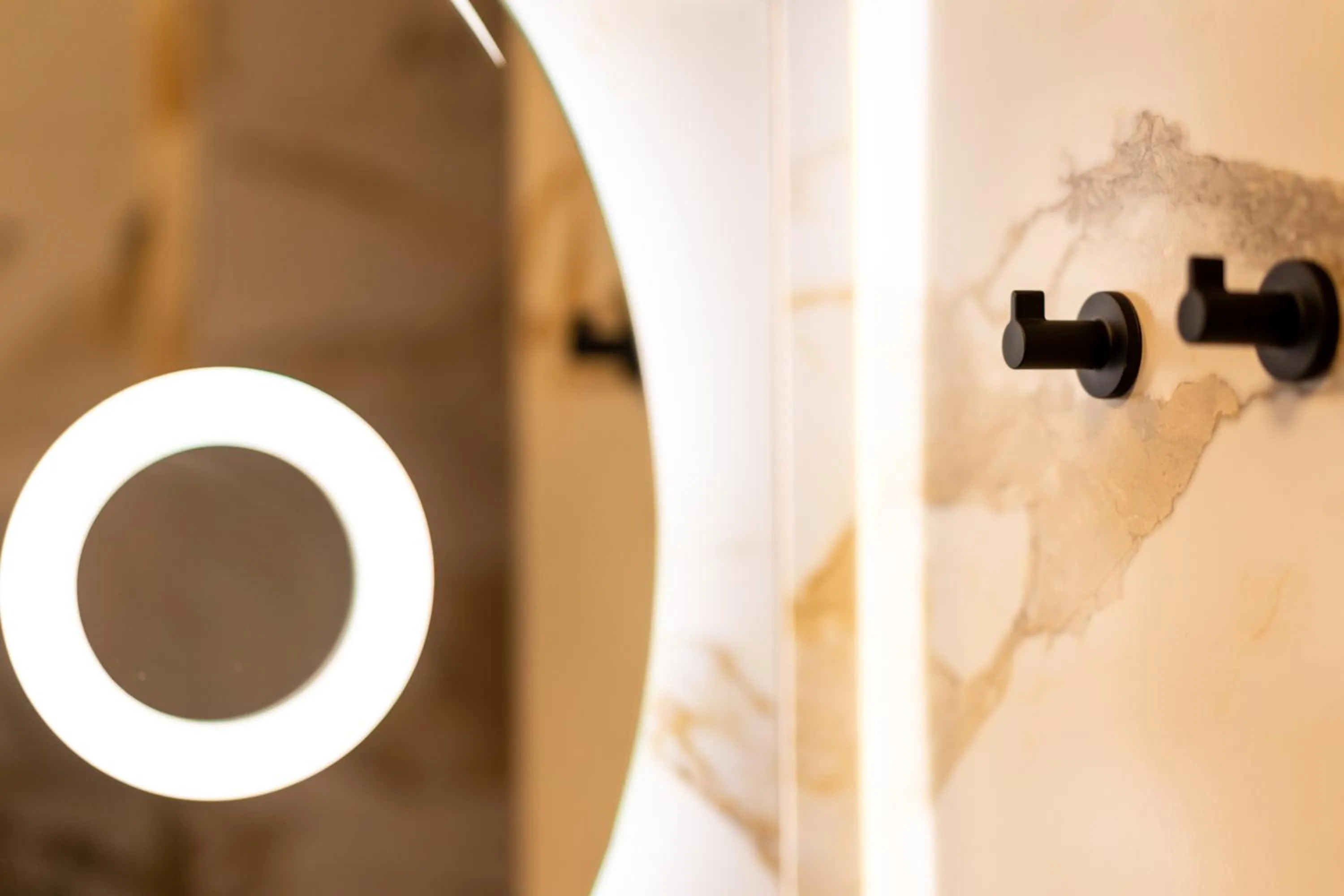 Bathroom in Hotel Epavlis