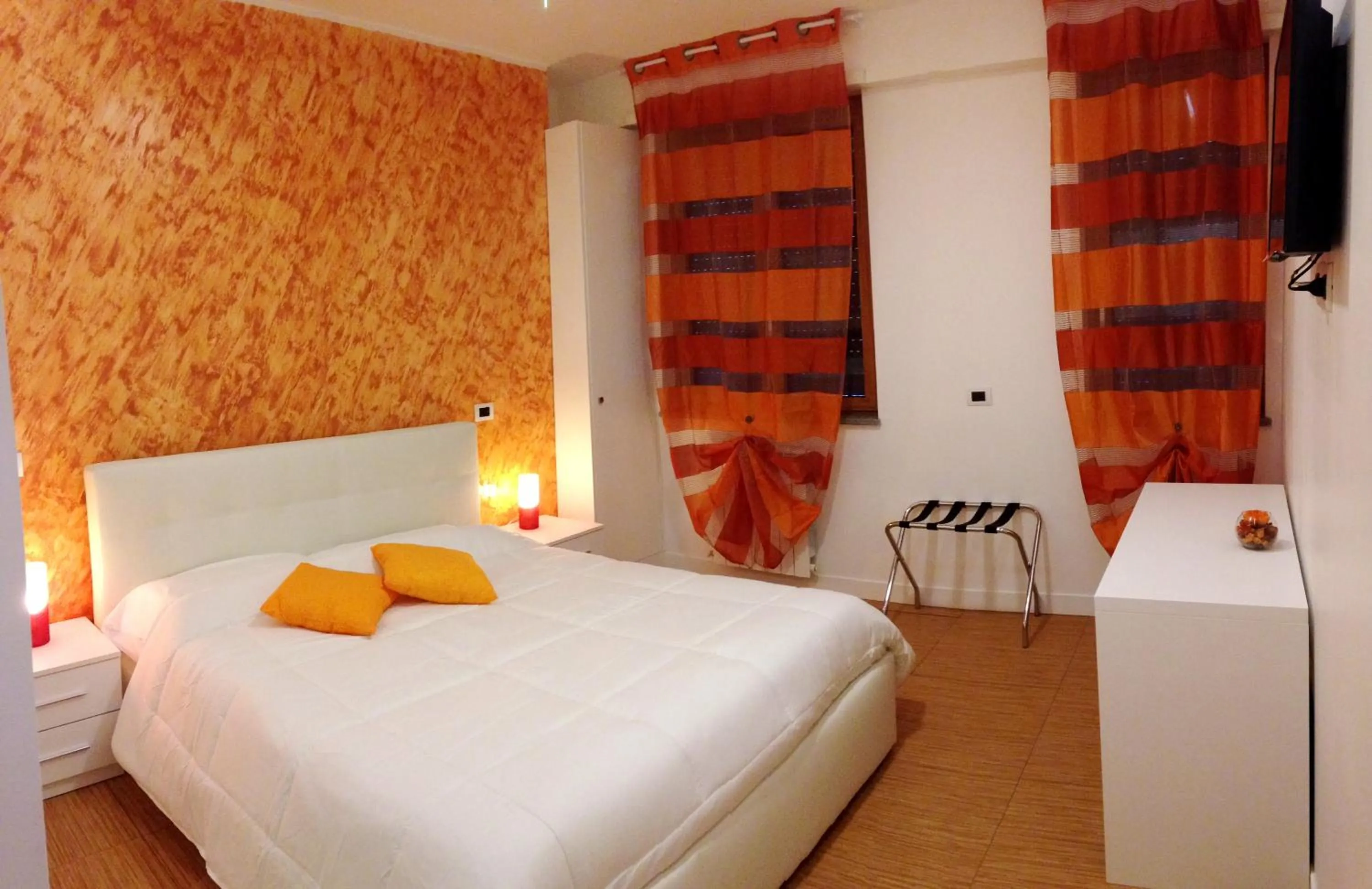 Photo of the whole room, Bed in Valle Aurelia House