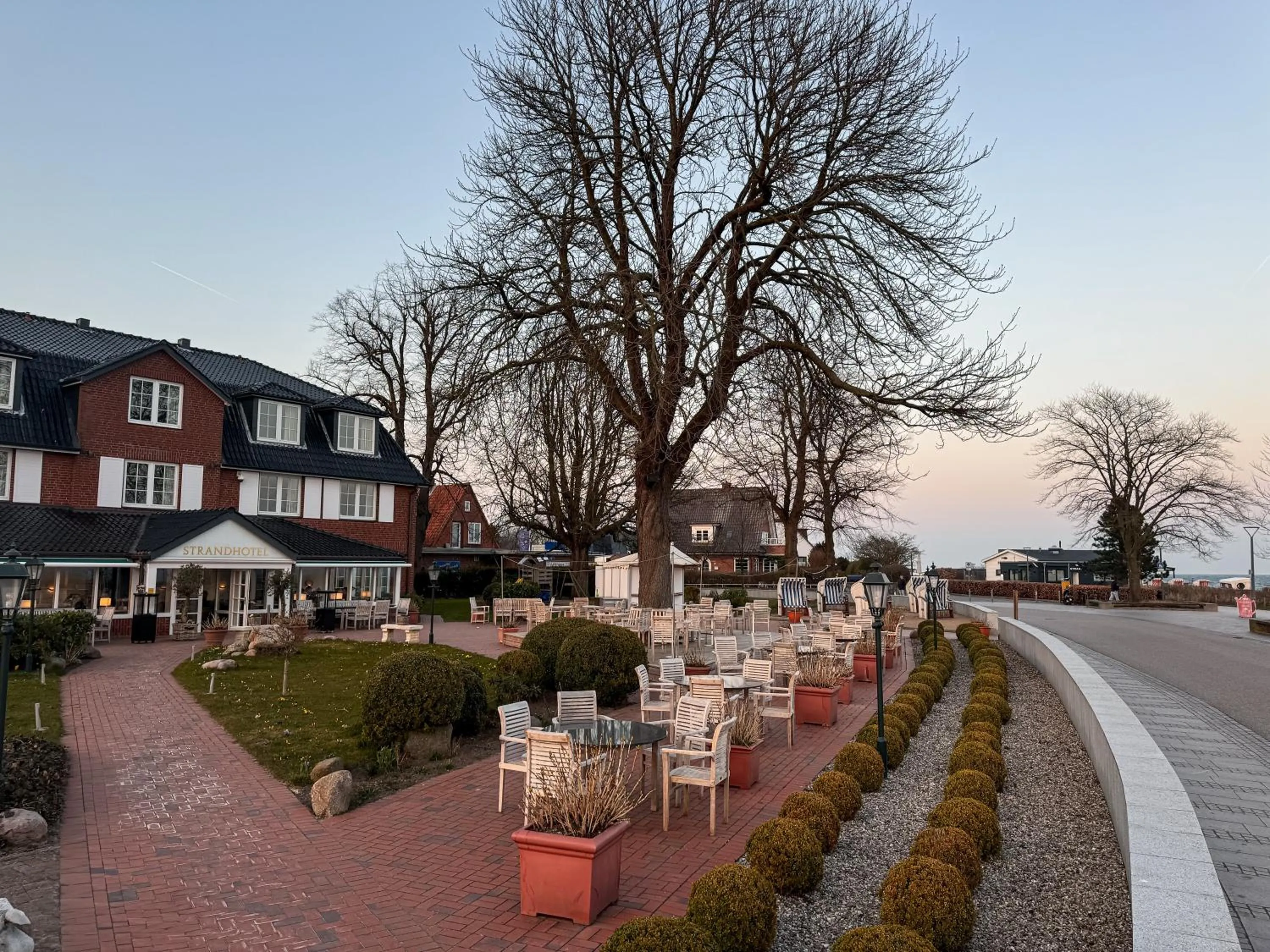 Property building in Strandhotel Strande